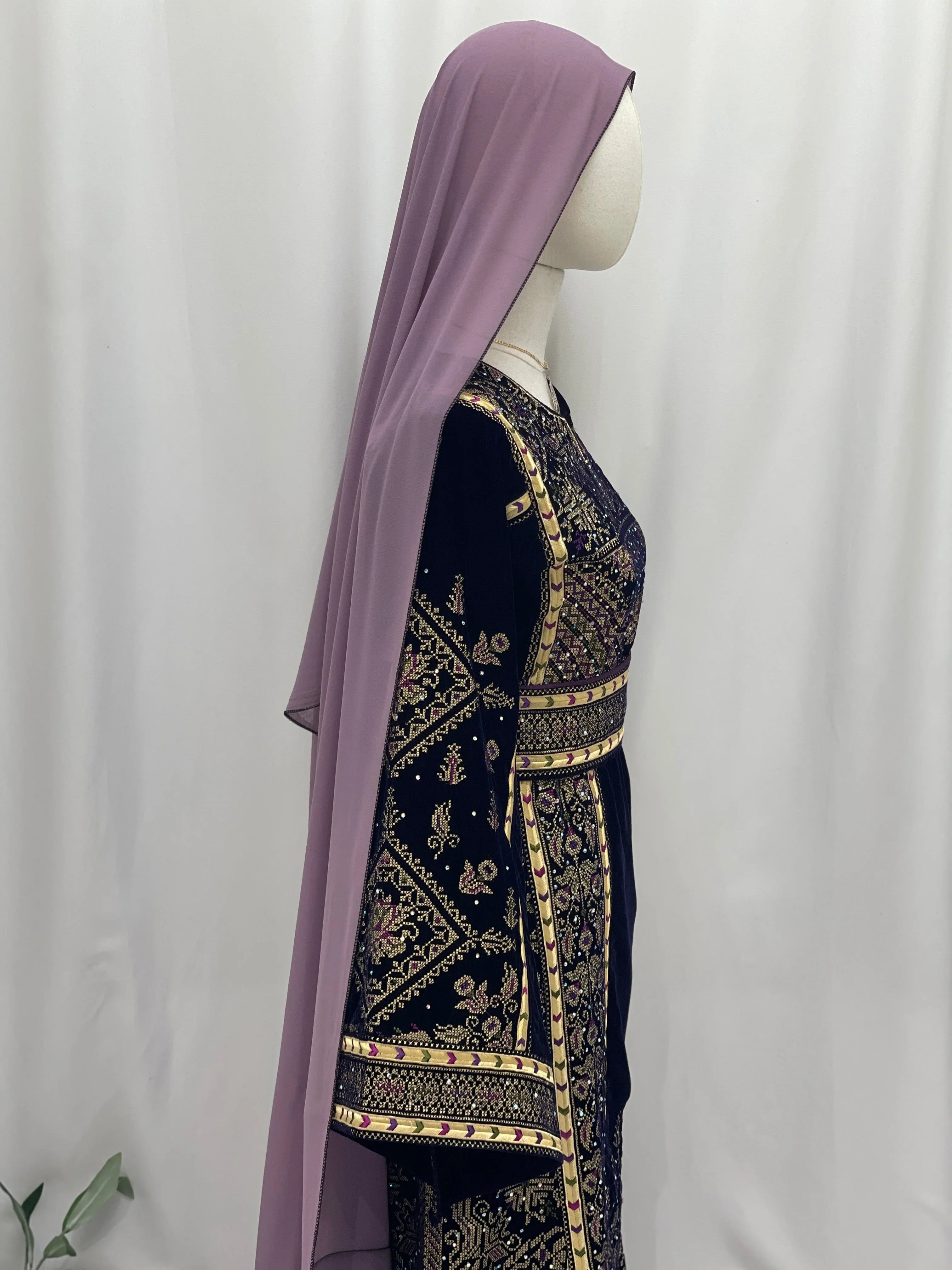 Lavine Velvet Embroidered Thobe Palestinian Elegance