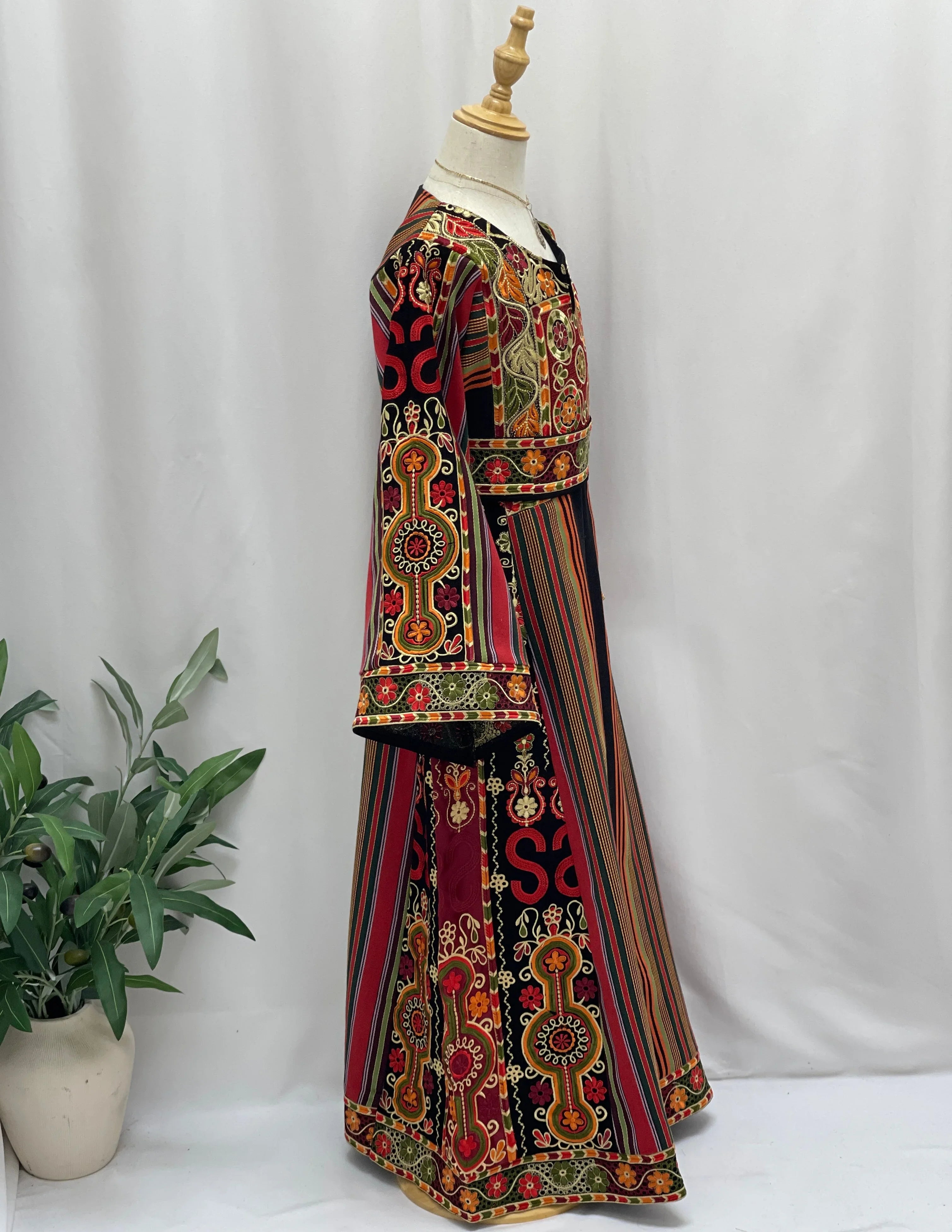 Lujain Girls Majdalawi Embroidered Thoub Palestinian Elegance