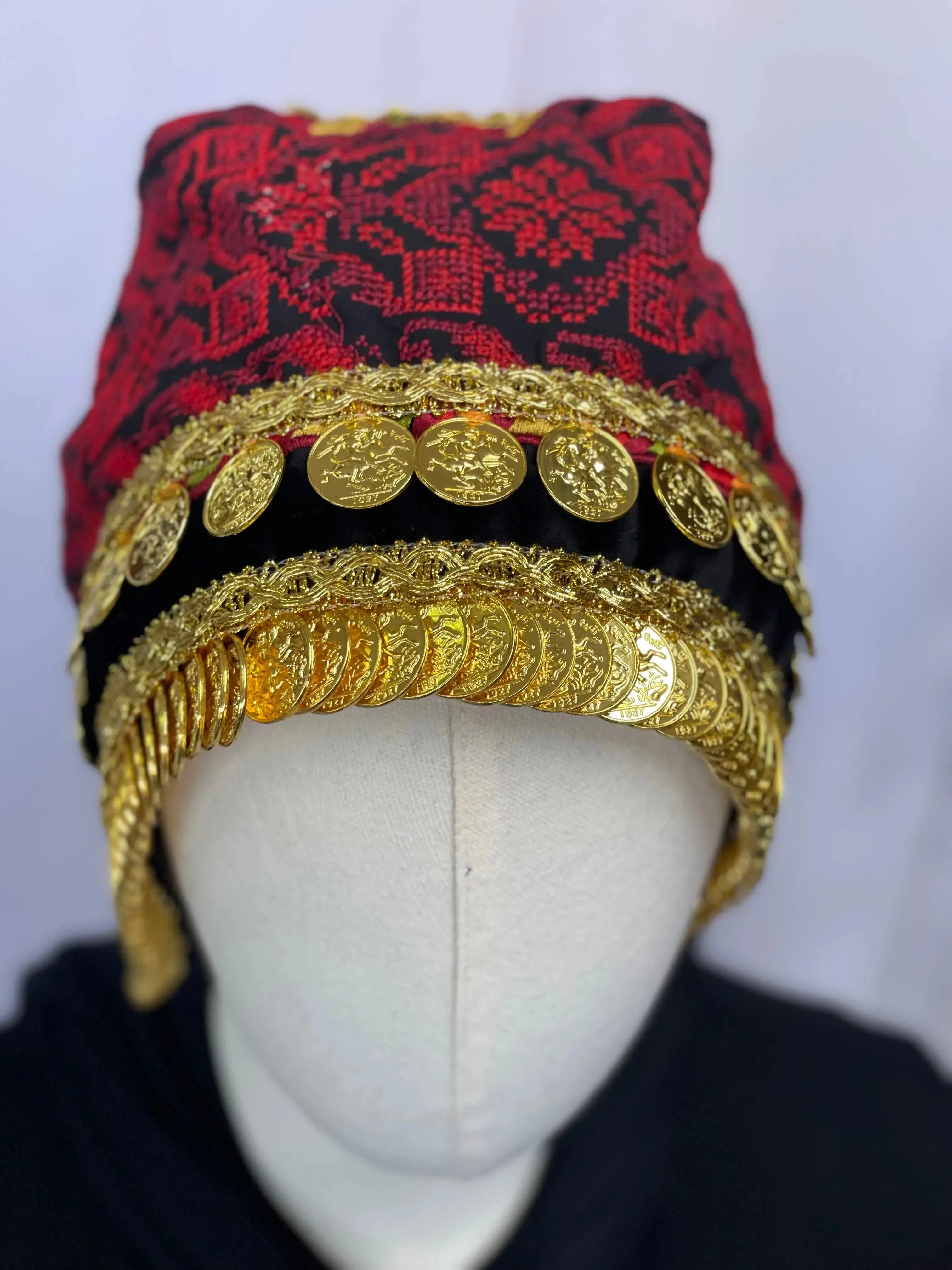 Luxurious Elegance: Awka Gold Liras Collectiong Palestinian Elegance
