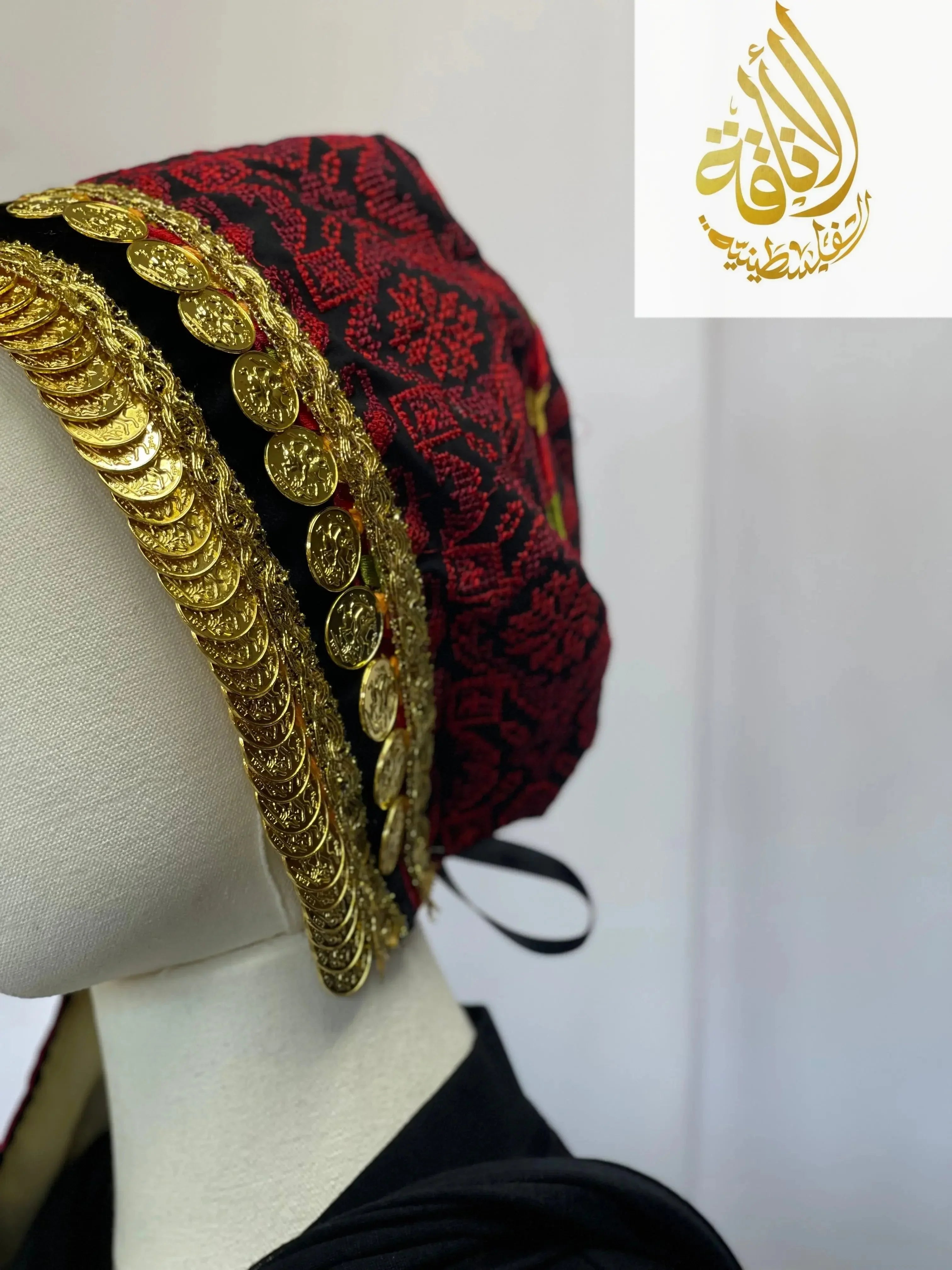 Luxurious Elegance: Awka Gold Liras Collectiong Palestinian Elegance