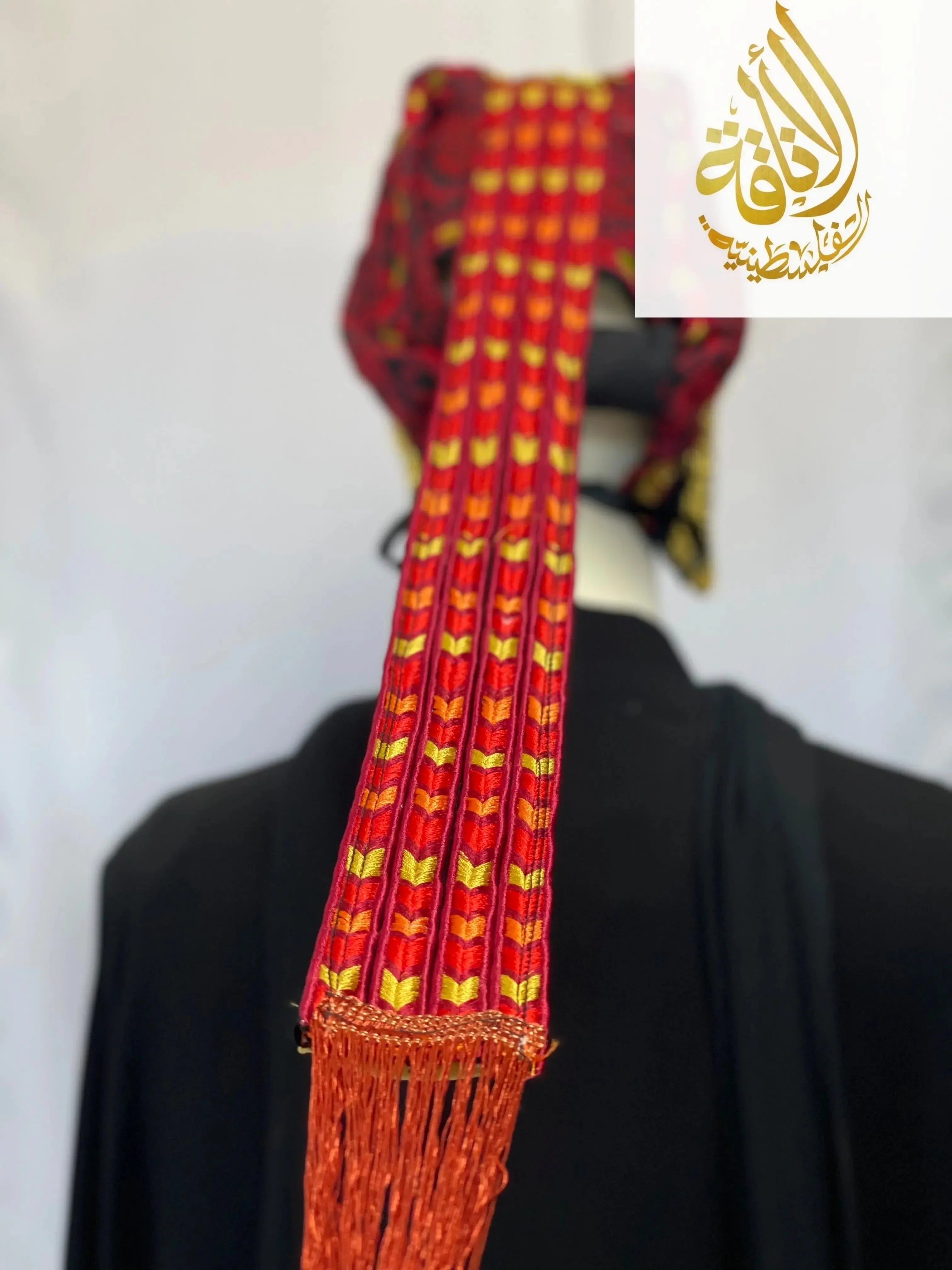 Luxurious Elegance: Awka Gold Liras Collectiong Palestinian Elegance