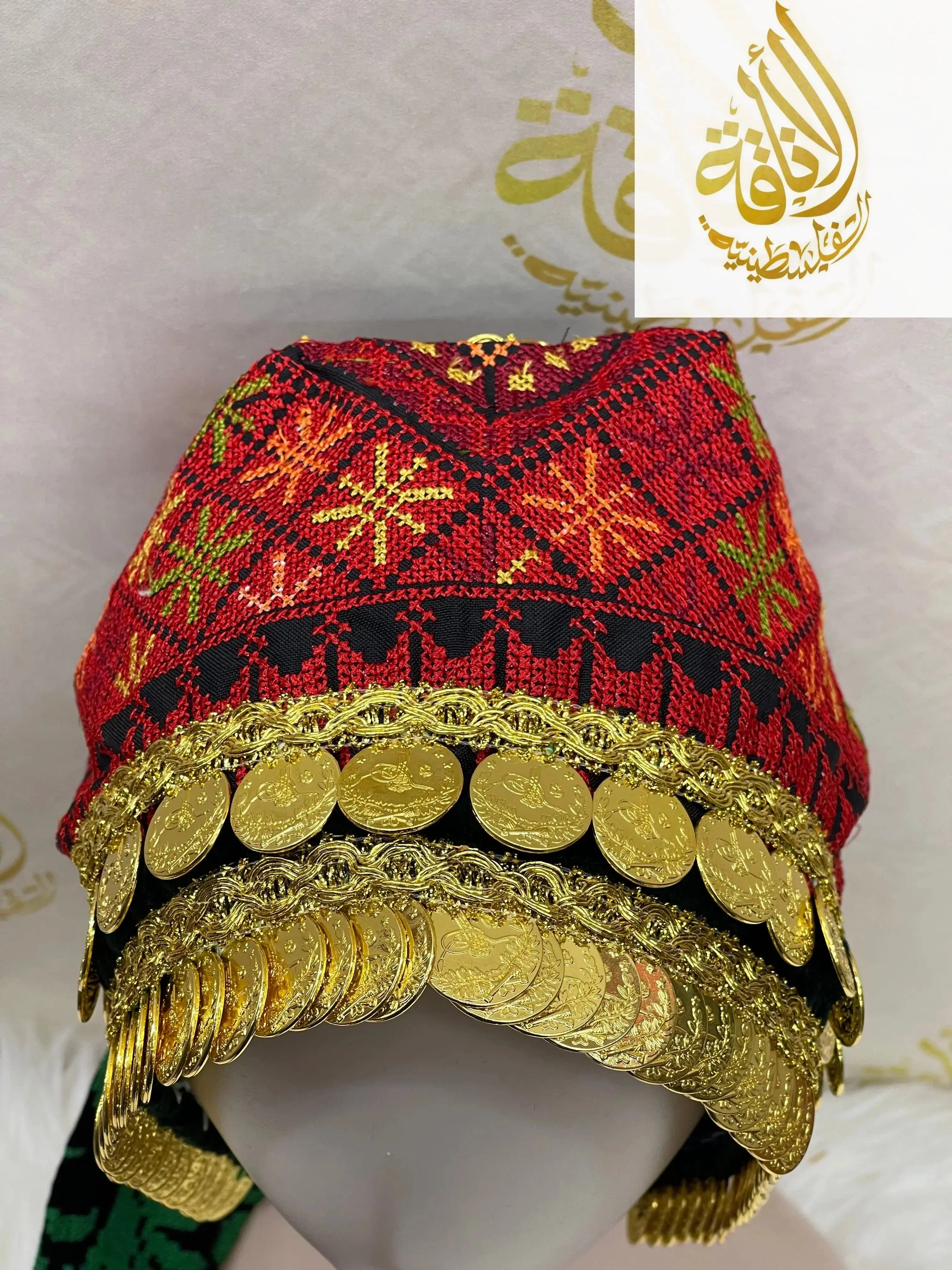 Luxurious Elegance: Awka Gold Liras Collectiong Palestinian Elegance