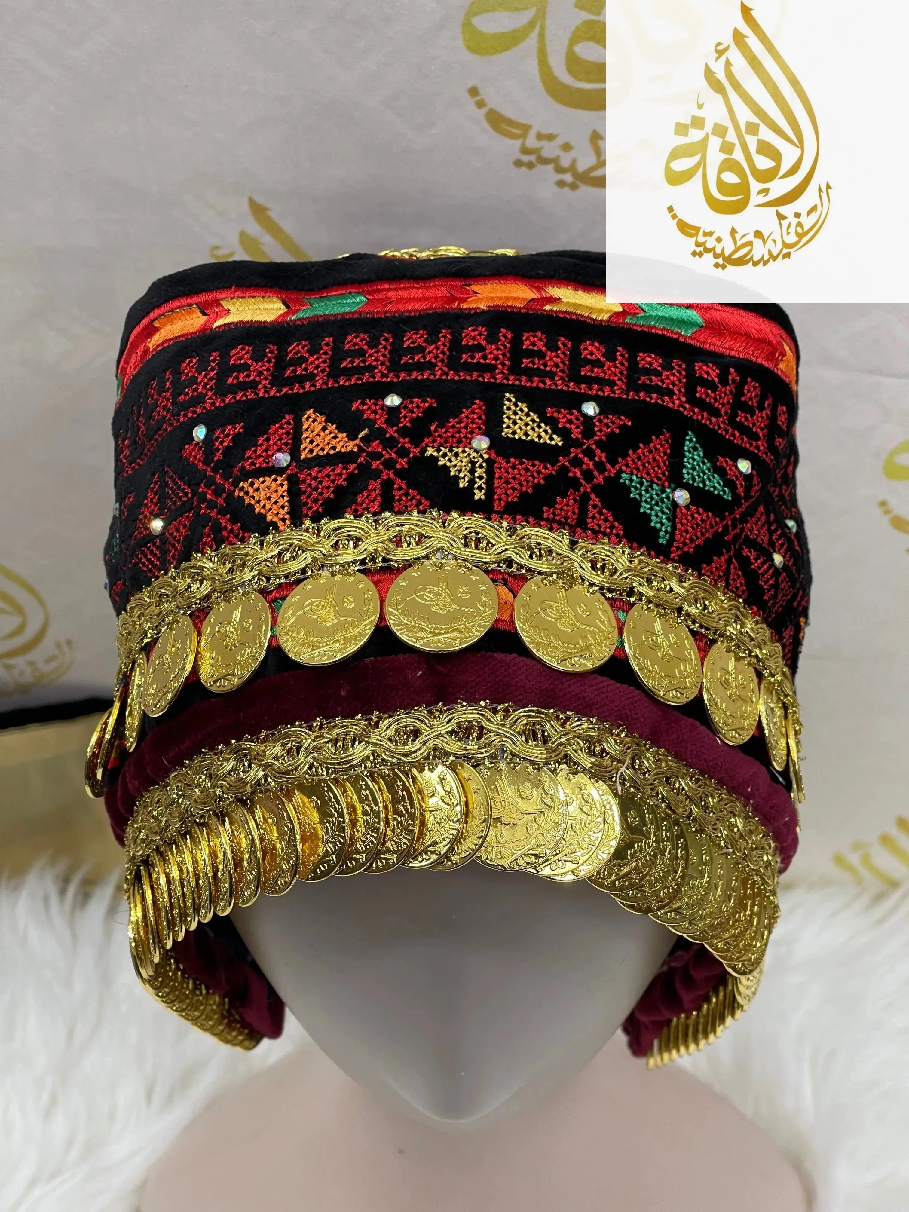 Luxurious Elegance: Awka Gold Liras Collectiong Palestinian Elegance