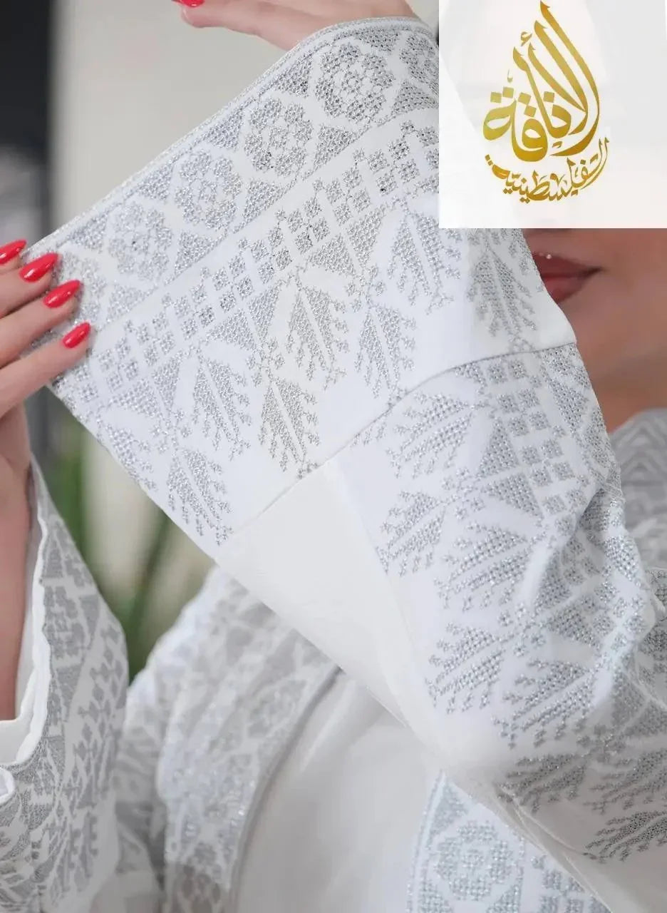 Luxurious Sanabel Kaftan Set - Gold & Silver Reed Silk Elegance Palestinian Elegance