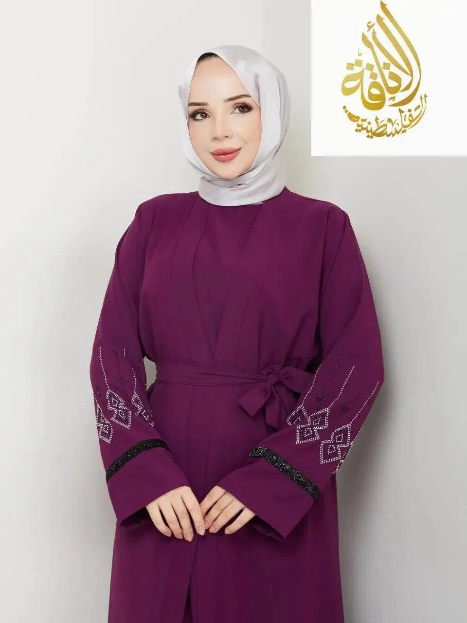 Palestinian Elegance modern open abaya in deep purple with embroidered sleeves and waist tie