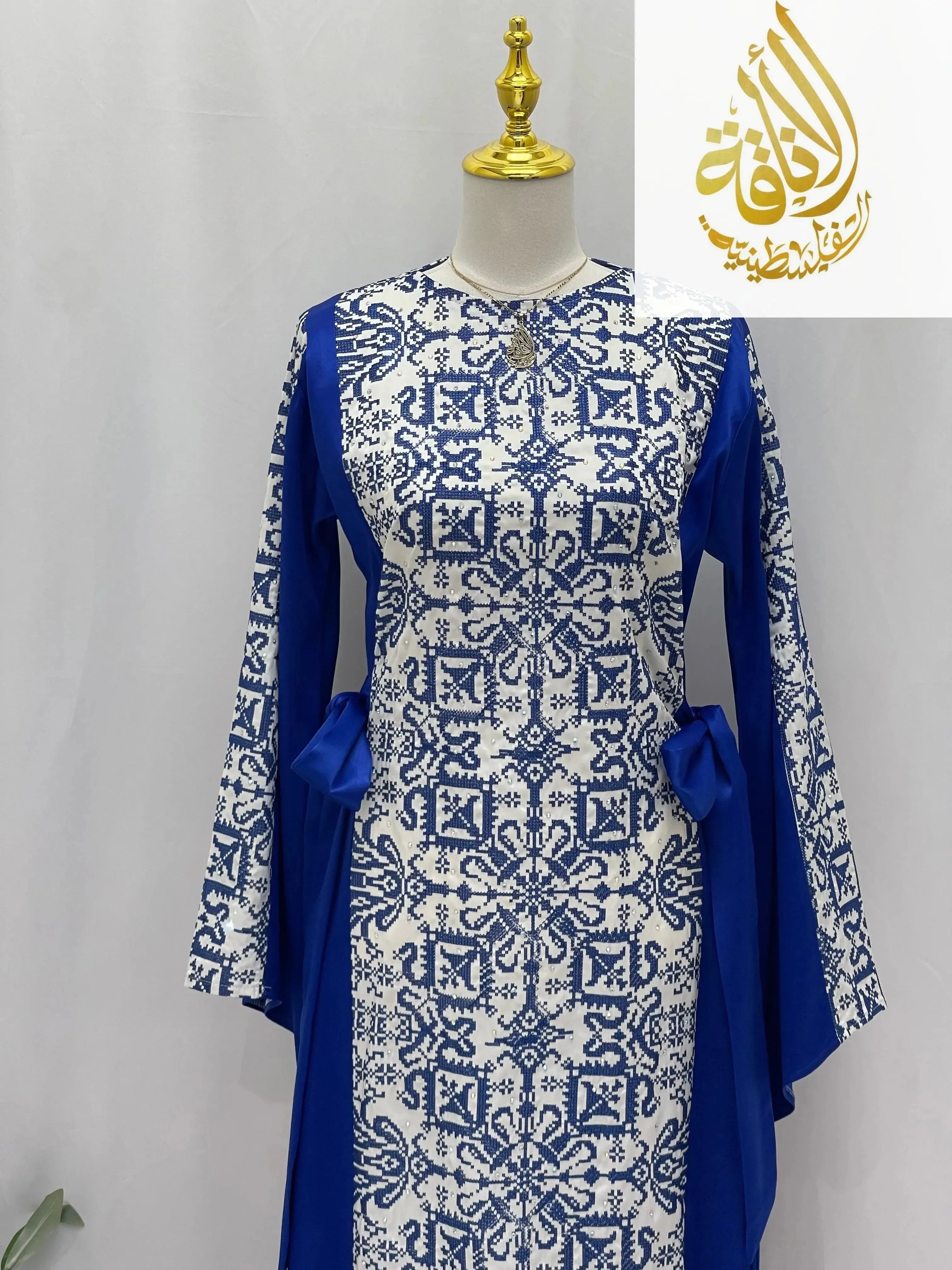 Modern Zahra Embroidered Dress | Modest Palestinian Thobe - Palestinian Elegance