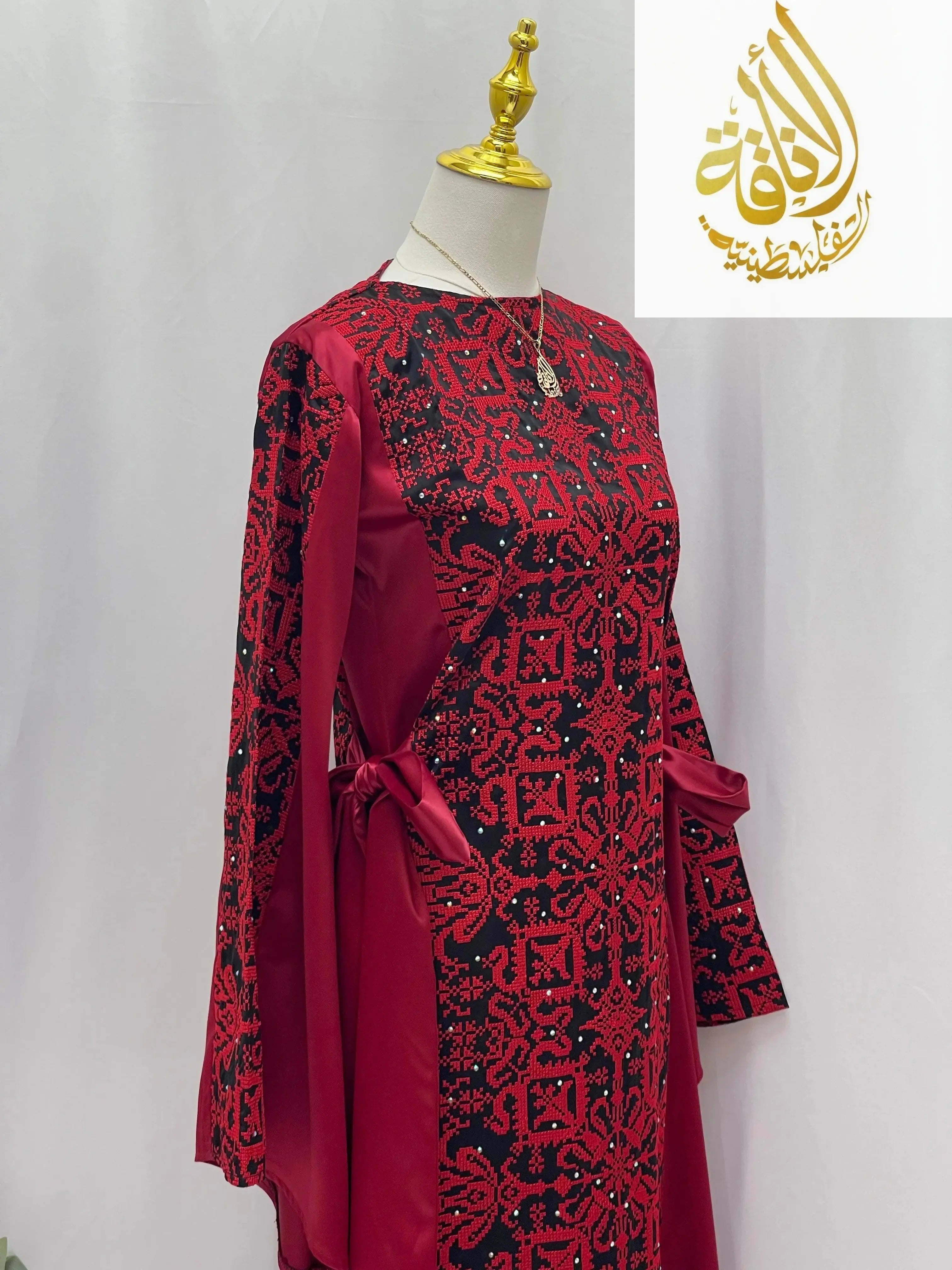 Modern Zahra Embroidered Dress | Modest Palestinian Thobe - Palestinian Elegance