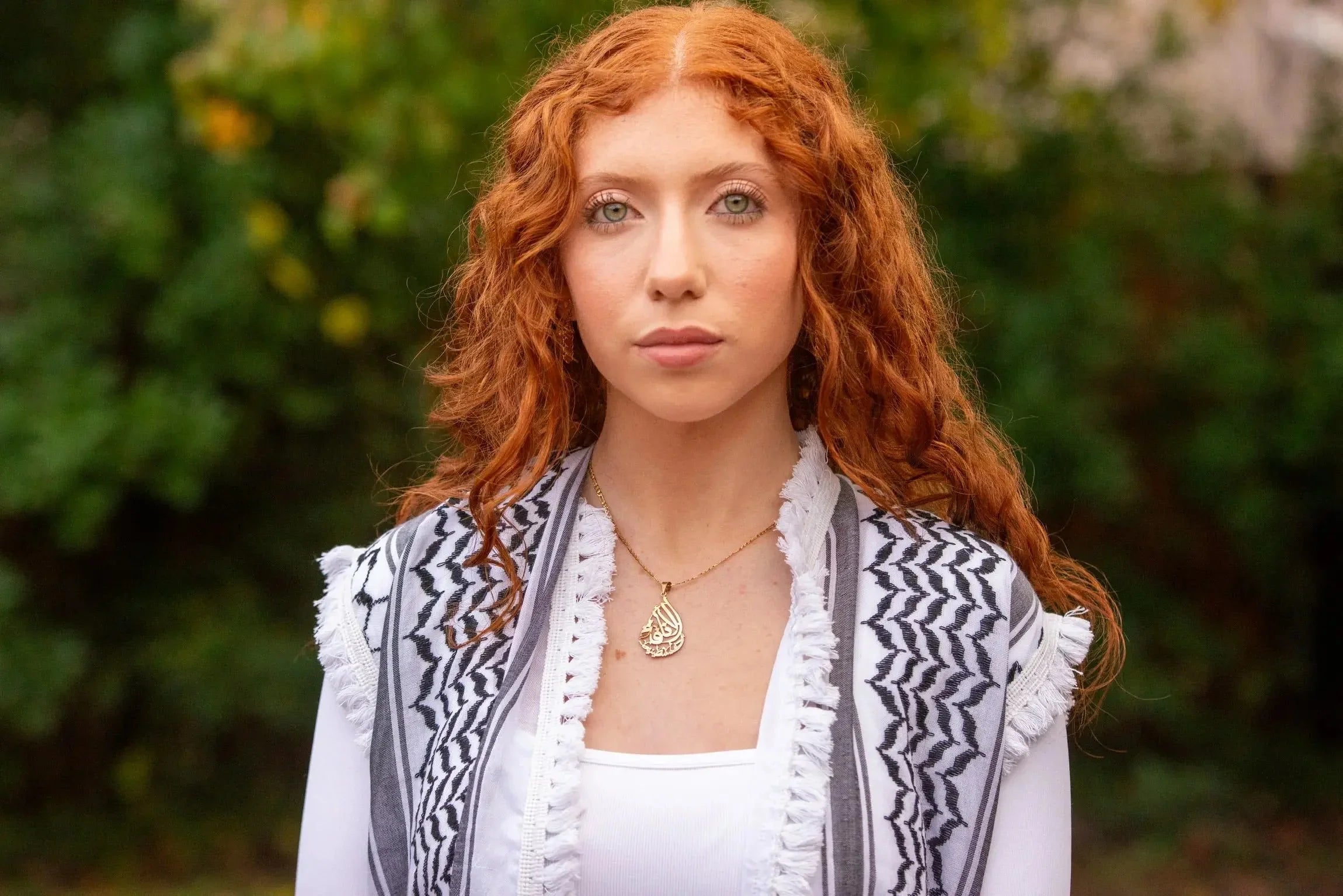 Multi-Color Kuffia Kimono Style: Tradition Meets Modern Elegance Palestinian Elegance