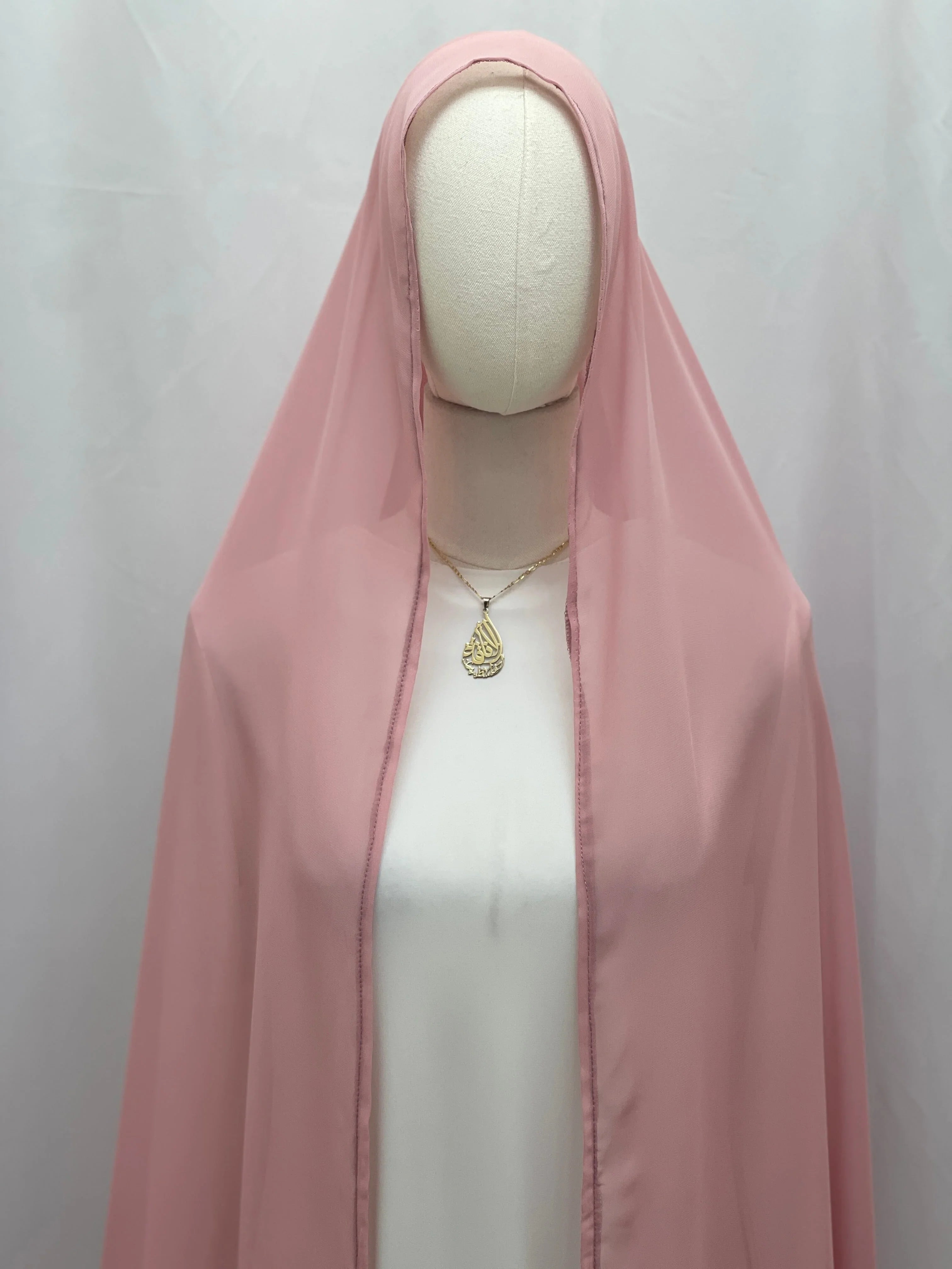 Palestinian Elegance New Khirka With White tassel pink flowing prayer cloak on mannequin with gold pendant