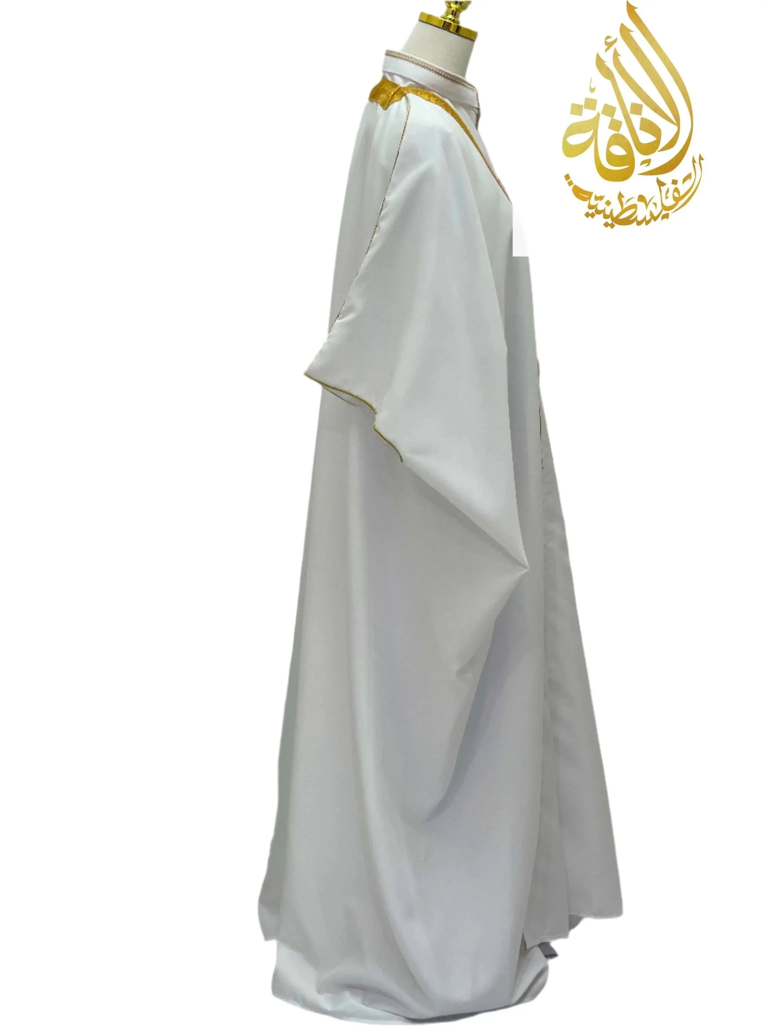 Omar Mens White Bisht Thobe Robe with gold trim displayed on mannequin by Palestinian Elegance