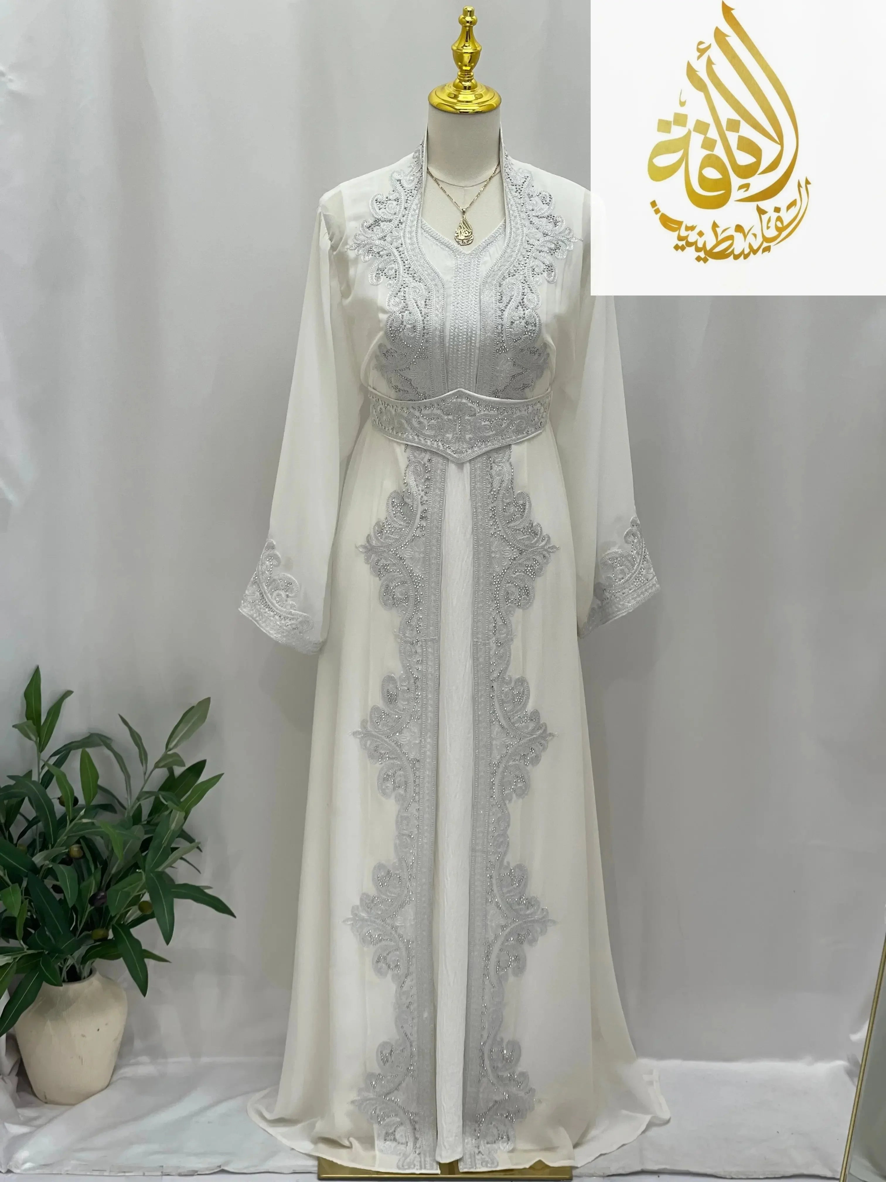 Rania Unique Kaftan - Palestinian Elegance