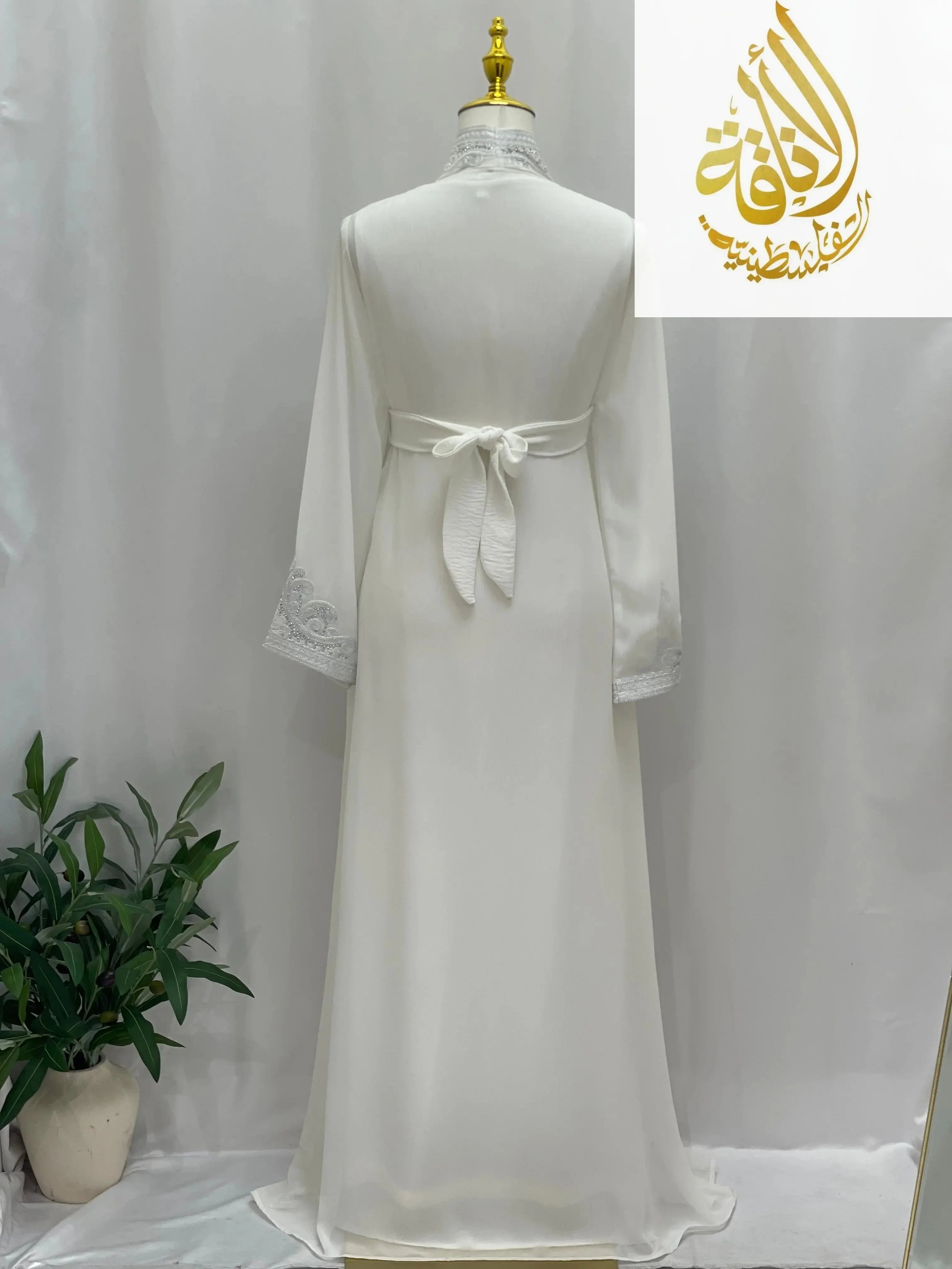 Rania Unique Kaftan - Palestinian Elegance