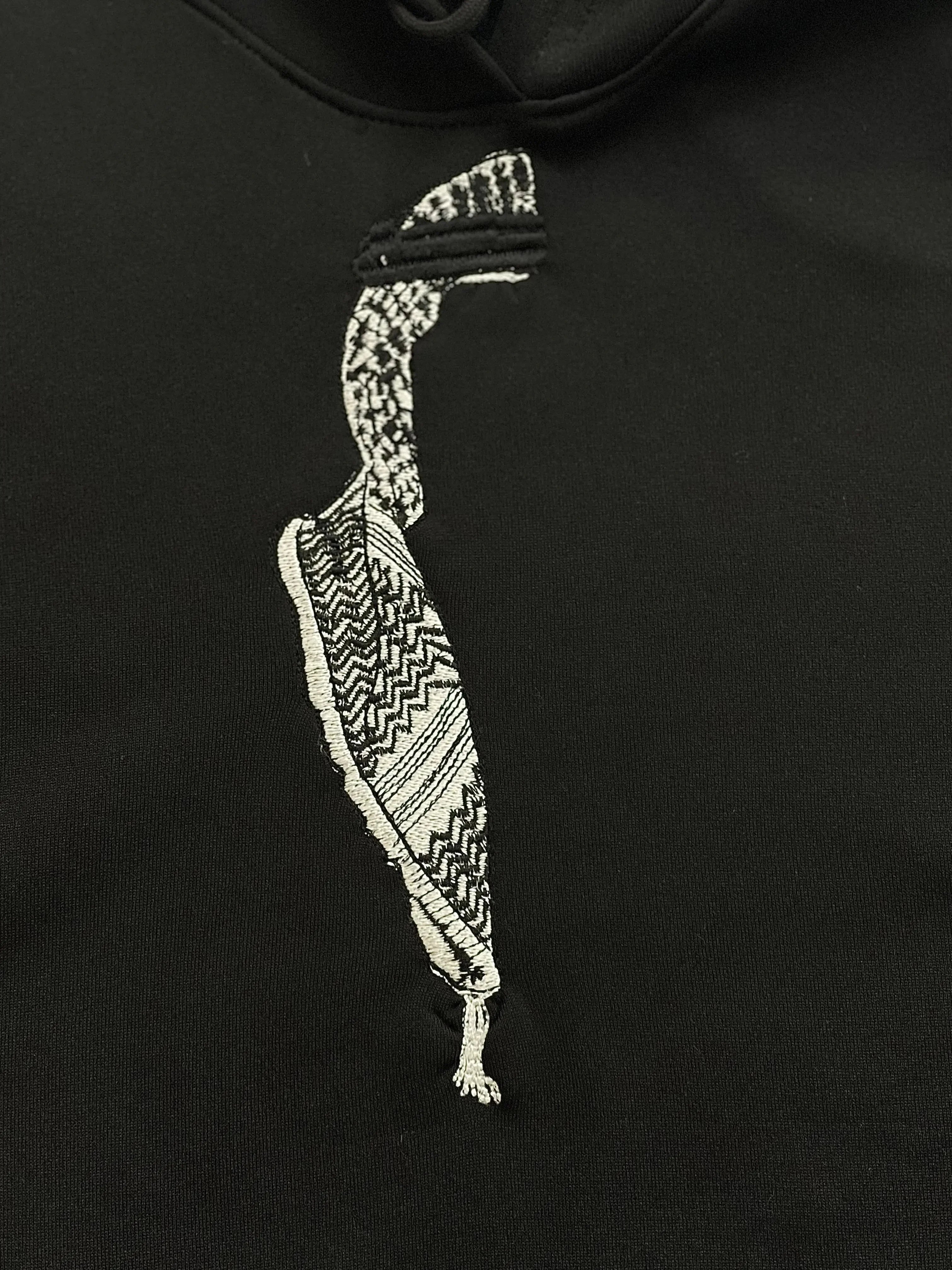 Right Side Kuffia Hoodie Stylish Fusion of Traditional Design and Modern Comfort Palestinian Elegance
