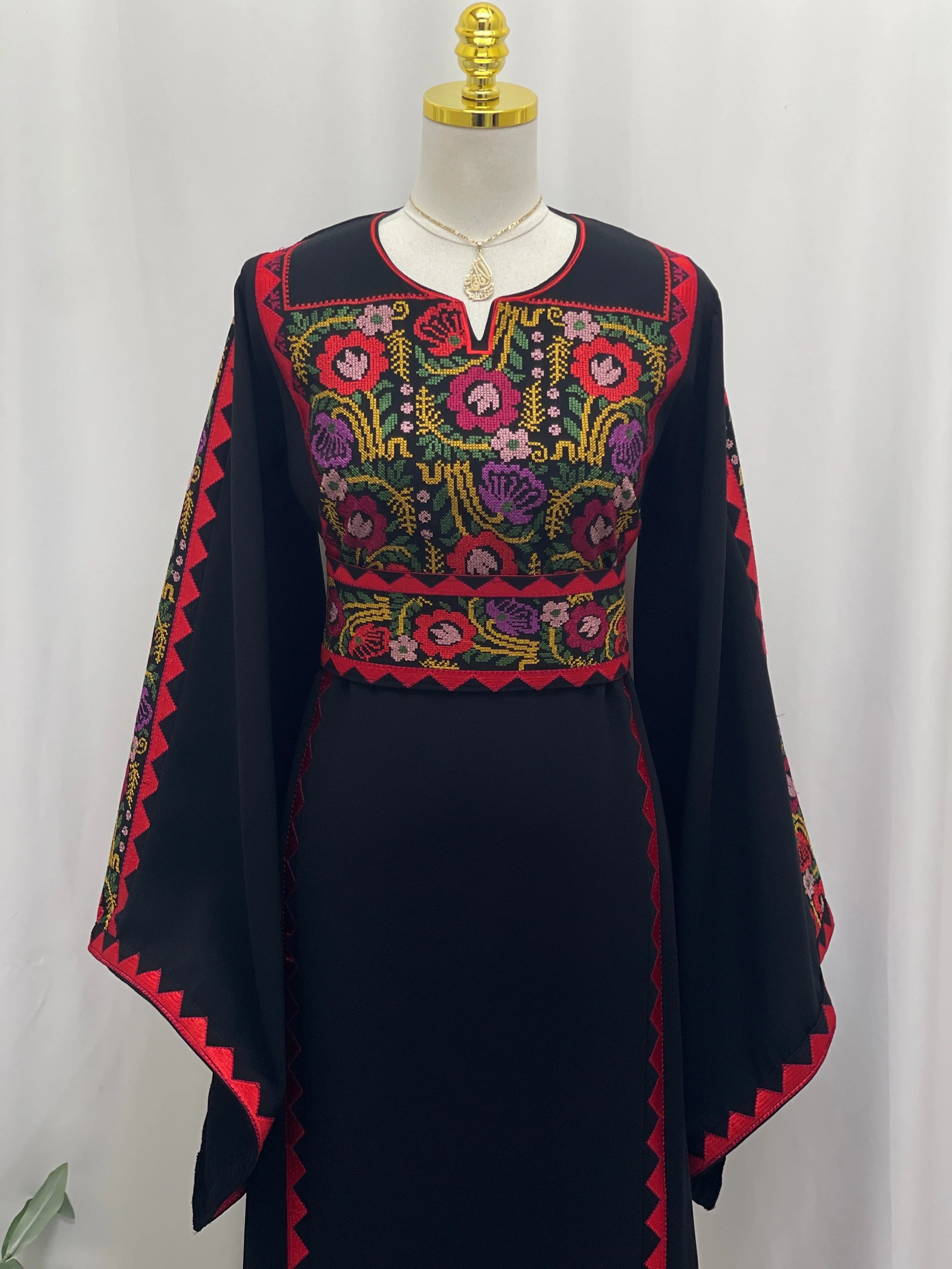 Riyahin Embroidered Thobe Palestinian Elegance