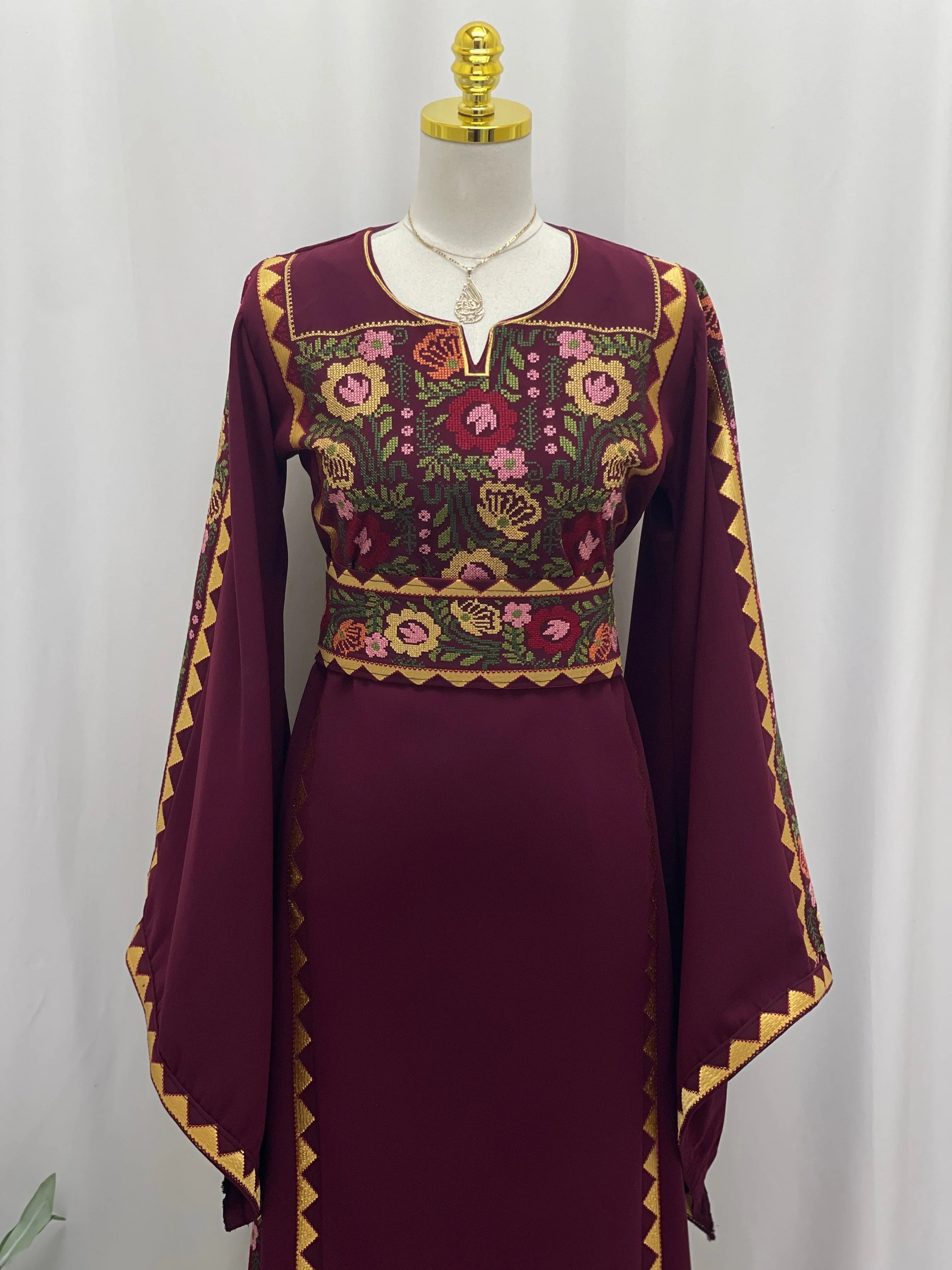 Riyahin Embroidered Thobe Palestinian Elegance