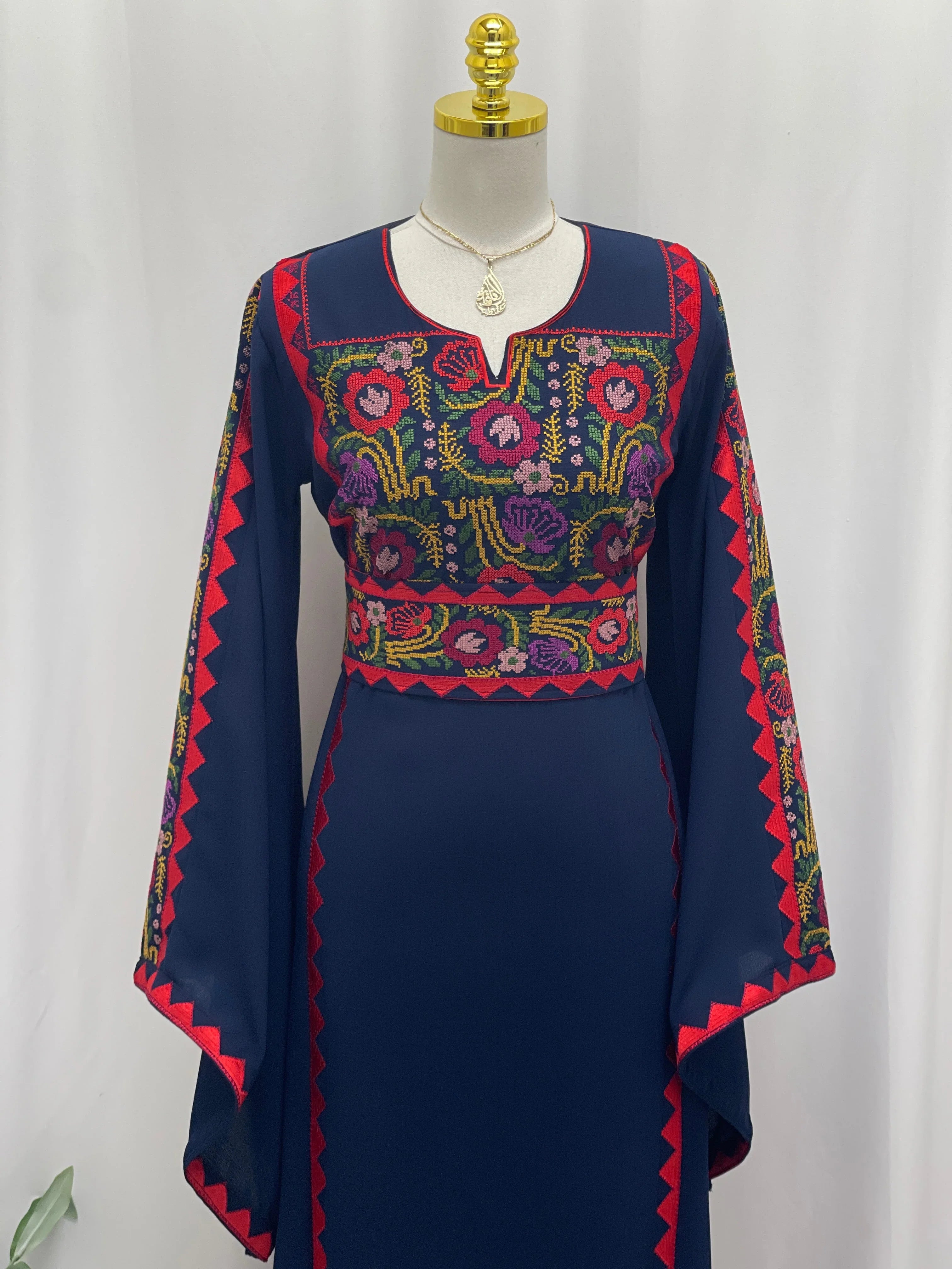Riyahin Embroidered Thobe Palestinian Elegance