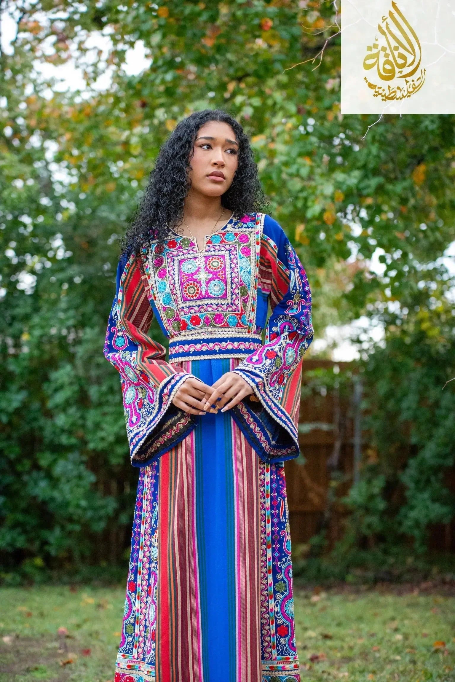 Royal Blue Majdalwi Embroidered Thoub - Elegant Middle Eastern Attire Palestinian Elegance