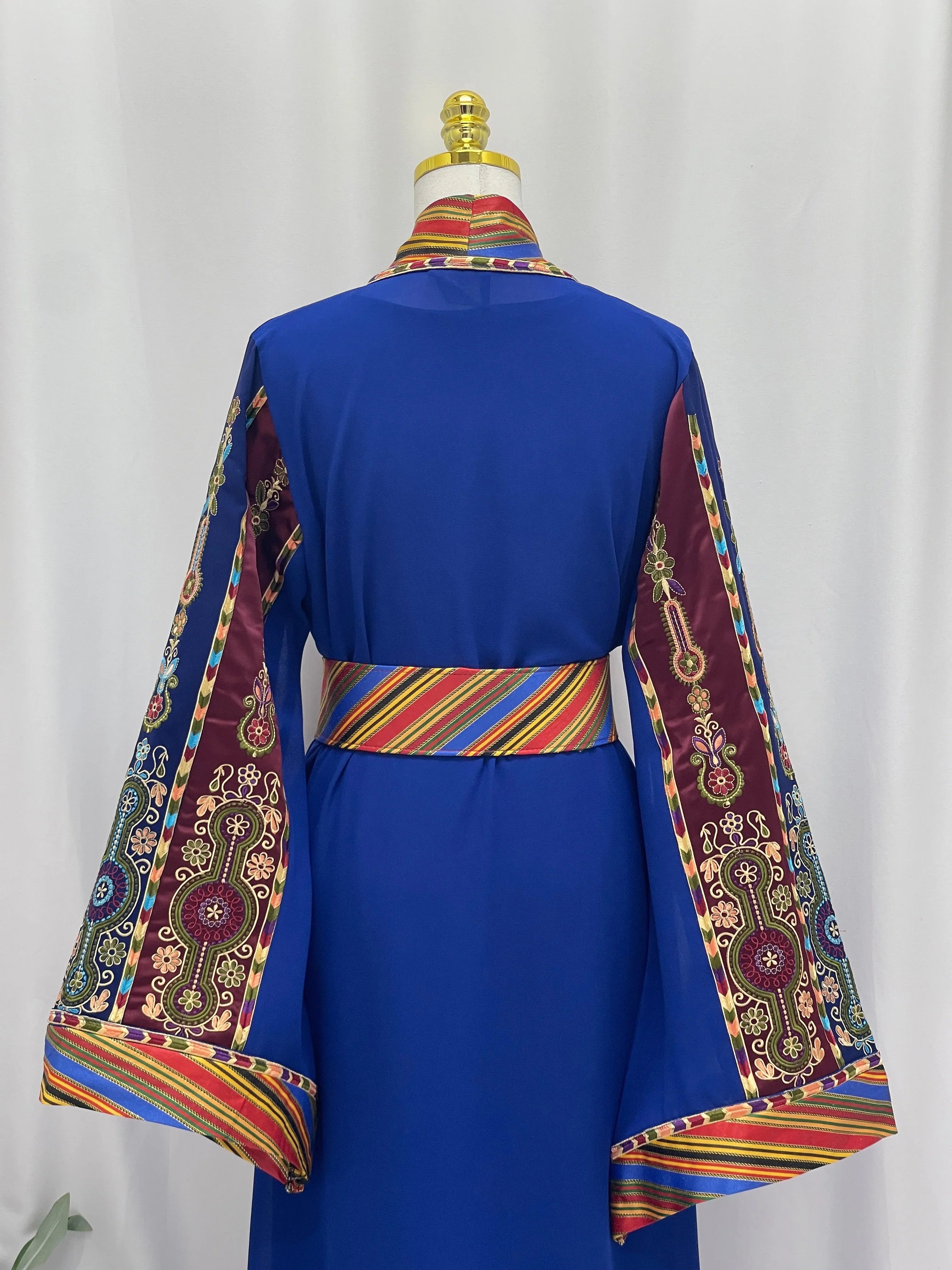 Royal Malak Open Abaya - A Perfect Fusion Of Tradition Palestinian Elegance