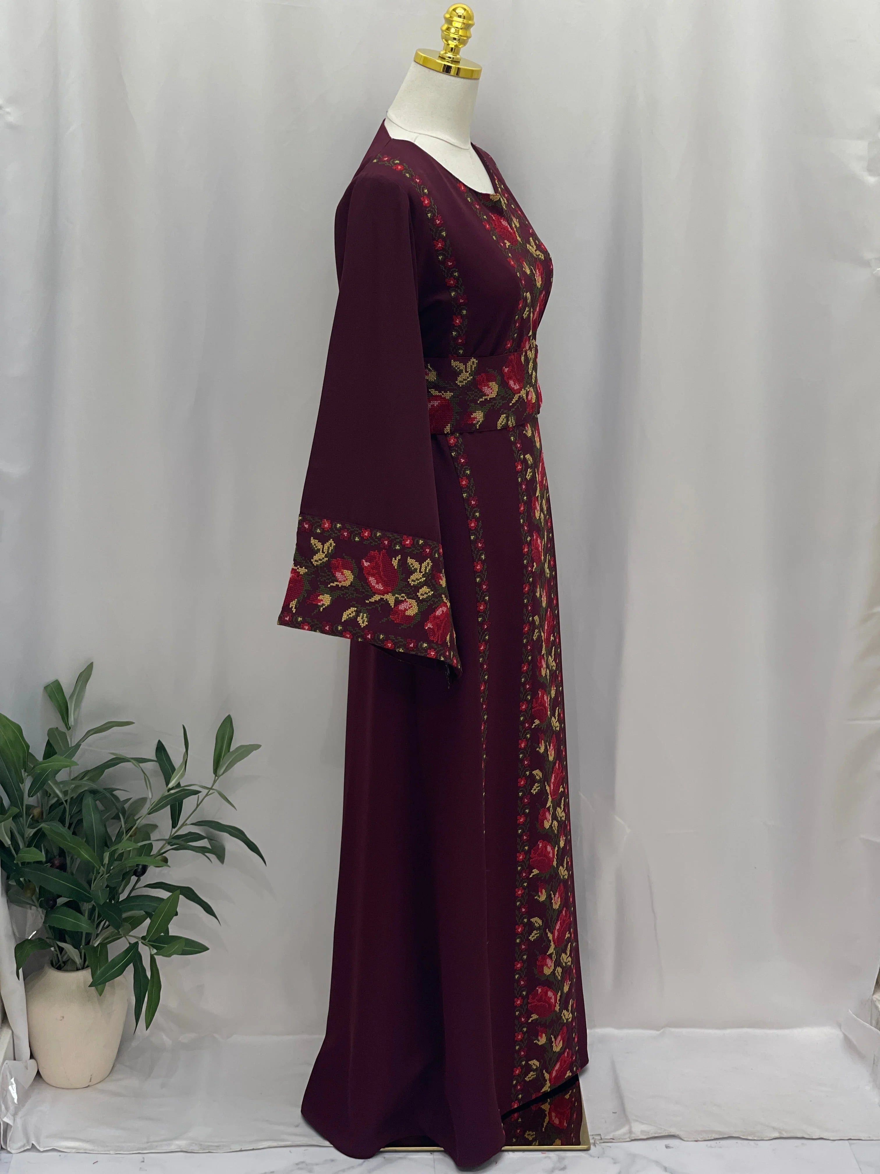 Shaqaeq Embroidered Thobe Offering Both Tradition and Modern Elegance - Palestinian Elegance