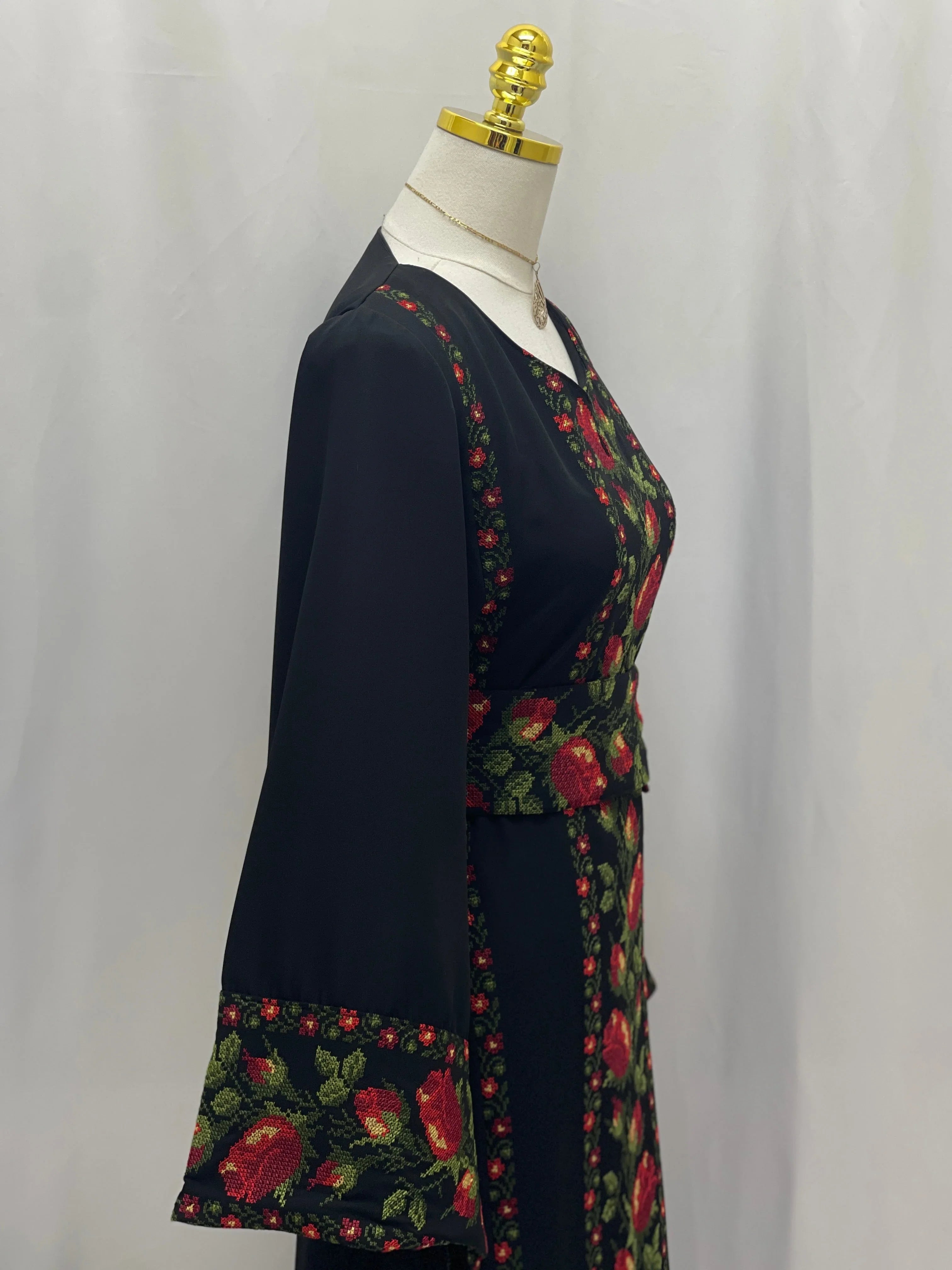 Shaqaeq Embroidered Thobe Offering Both Tradition and Modern Elegance - Palestinian Elegance