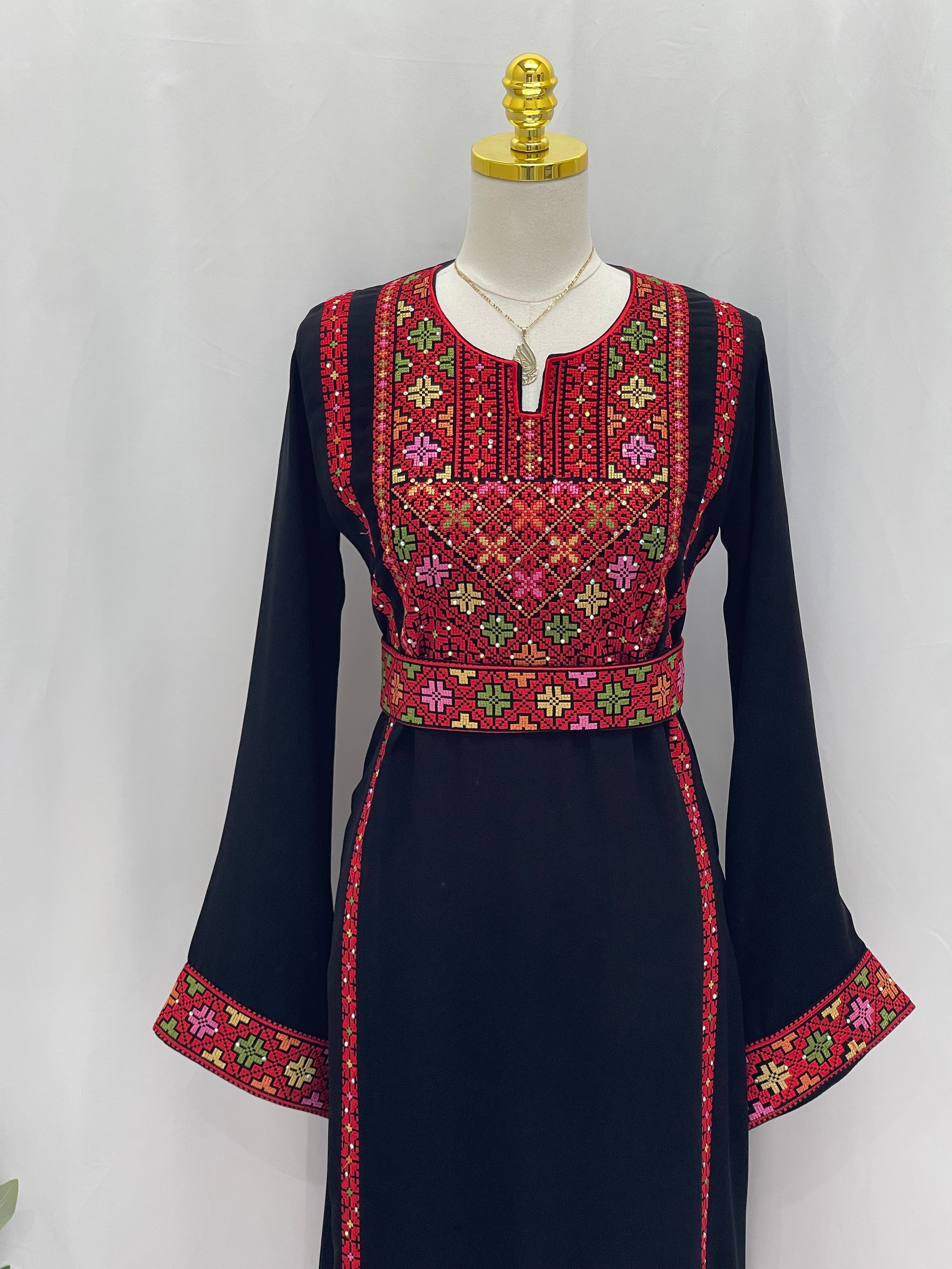 Simple 4 Vin Embroidered Thoub – Timeless Elegance & Modern Tradition - Palestinian Elegance