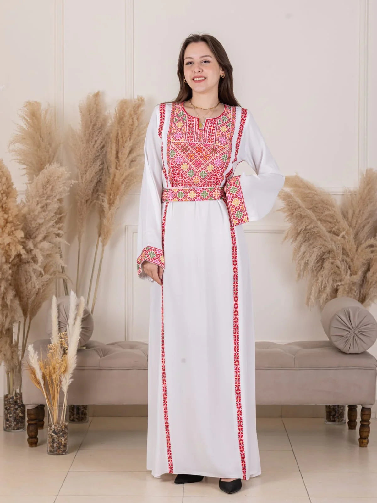 Simple 4 Vin Embroidered Thoub – Timeless Elegance & Modern Tradition - Palestinian Elegance