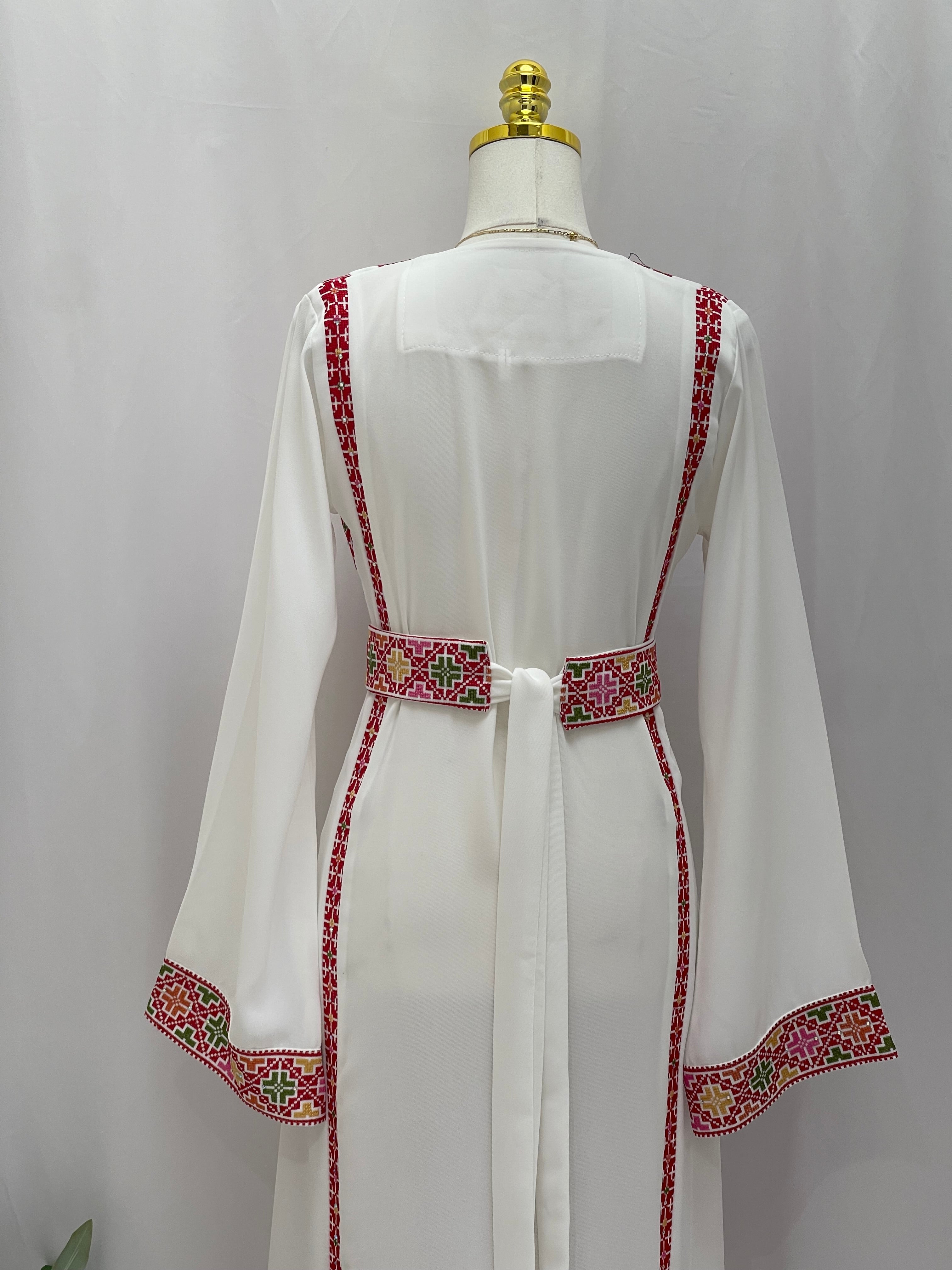 Simple 4 Vin Embroidered Thoub – Timeless Elegance & Modern Tradition - Palestinian Elegance