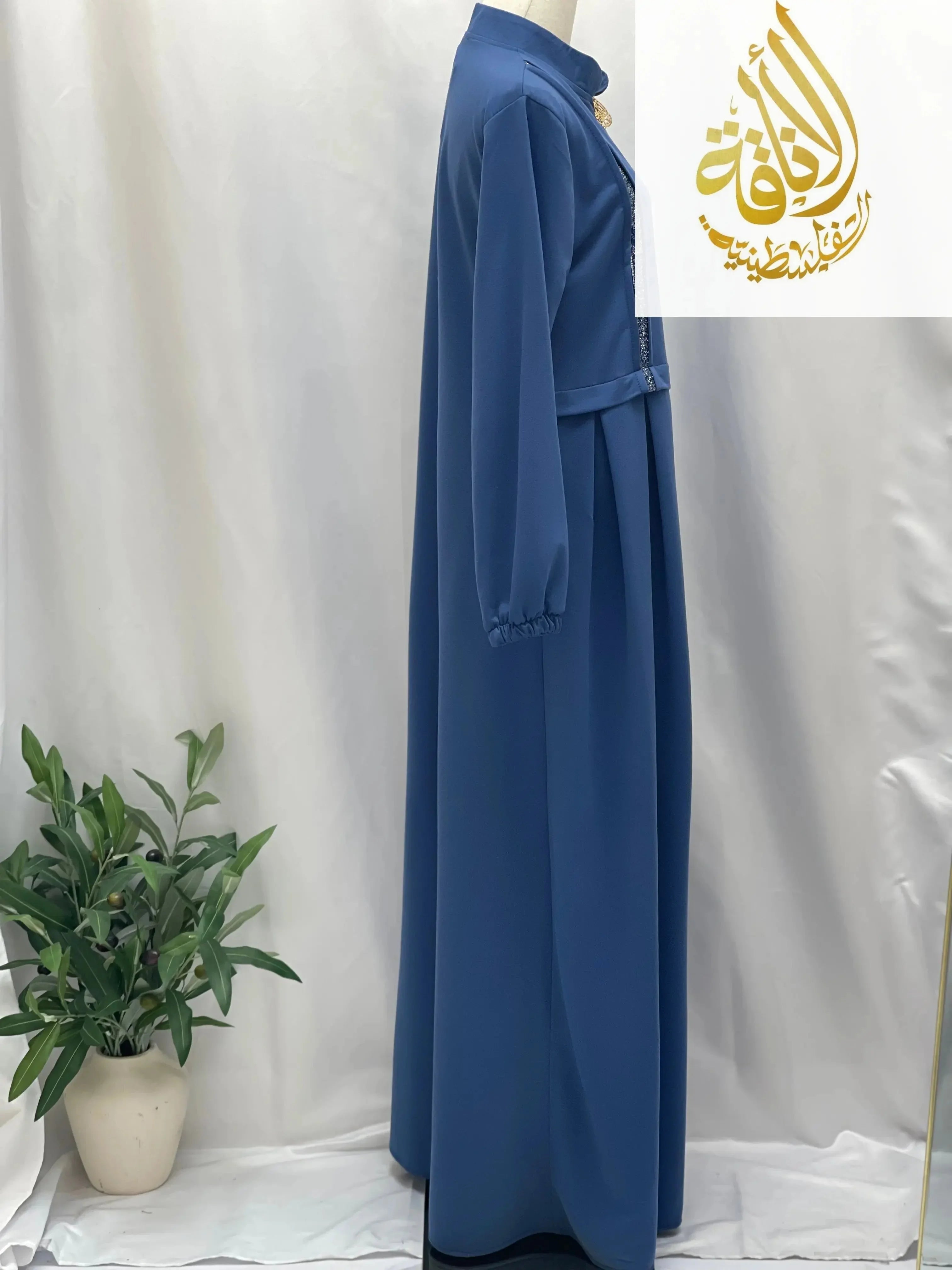 Sport Abaya: Athletic Functionality Meets Traditional Elegance Palestinian Elegance