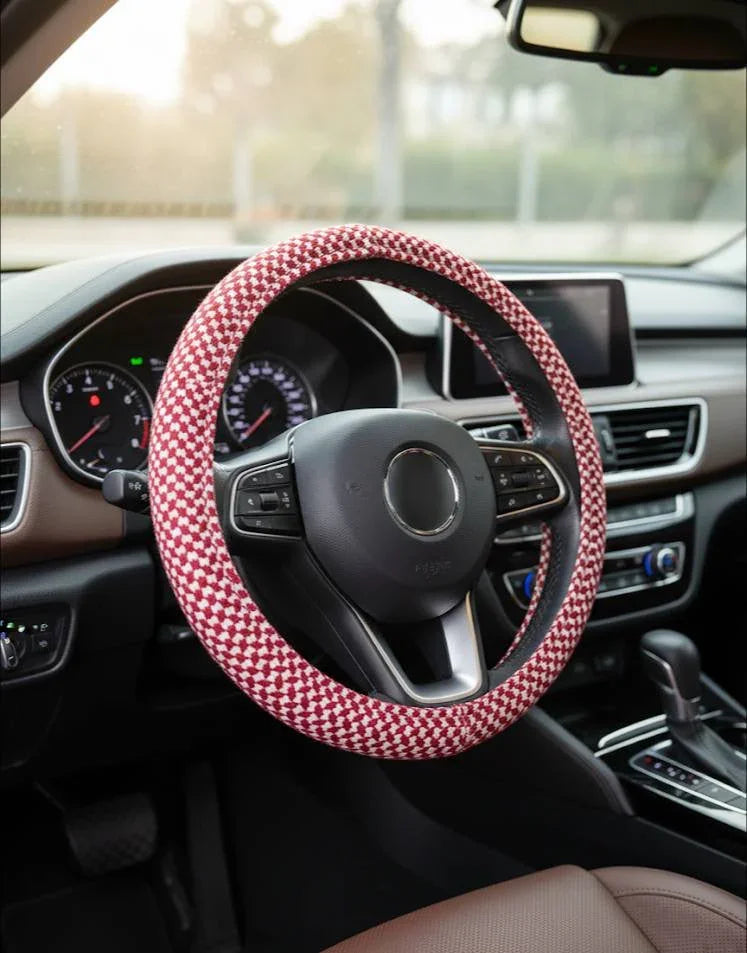 Steering Wheel Covers- Giving Your Steering Wheel A Bold And Authentic Look Palestinian Elegance