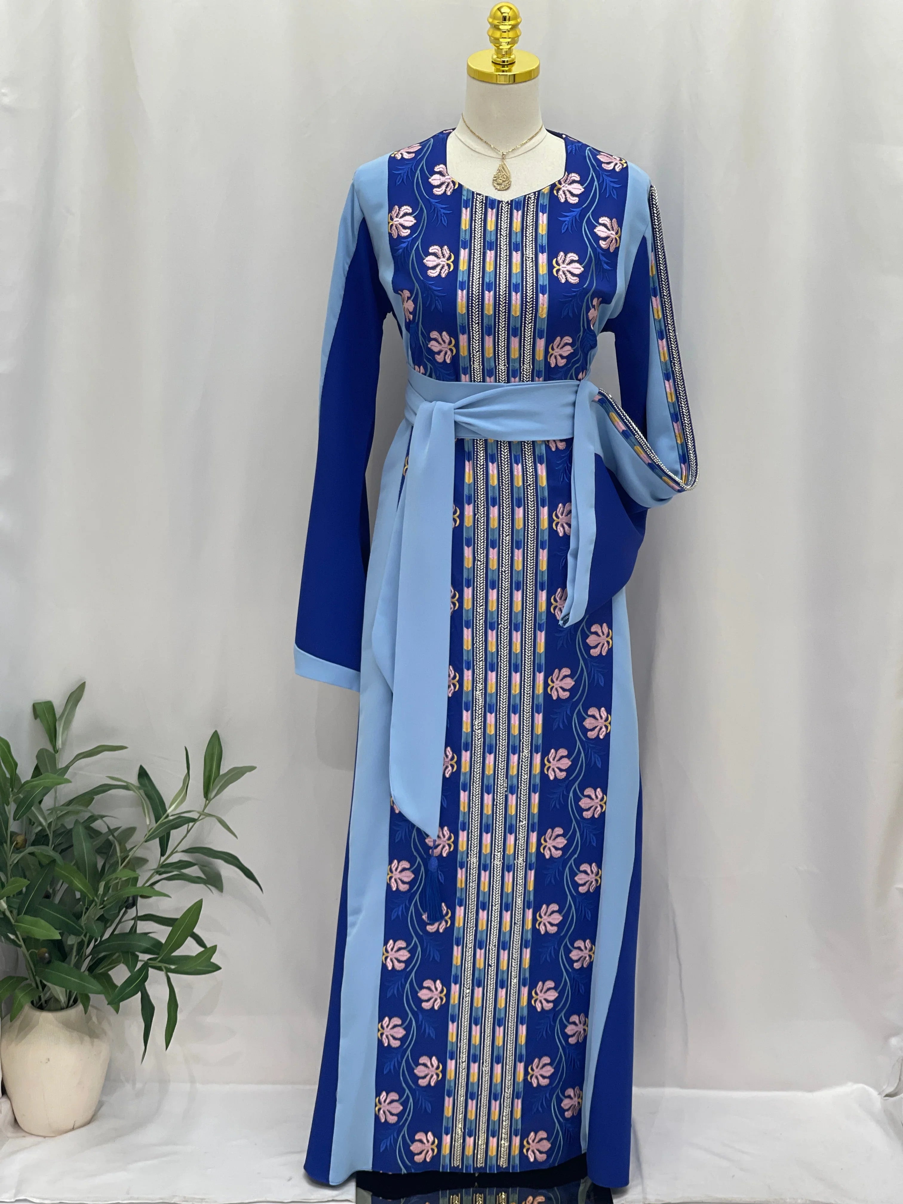 Thobe Areen With Manajel Beads Palestinian Elegance