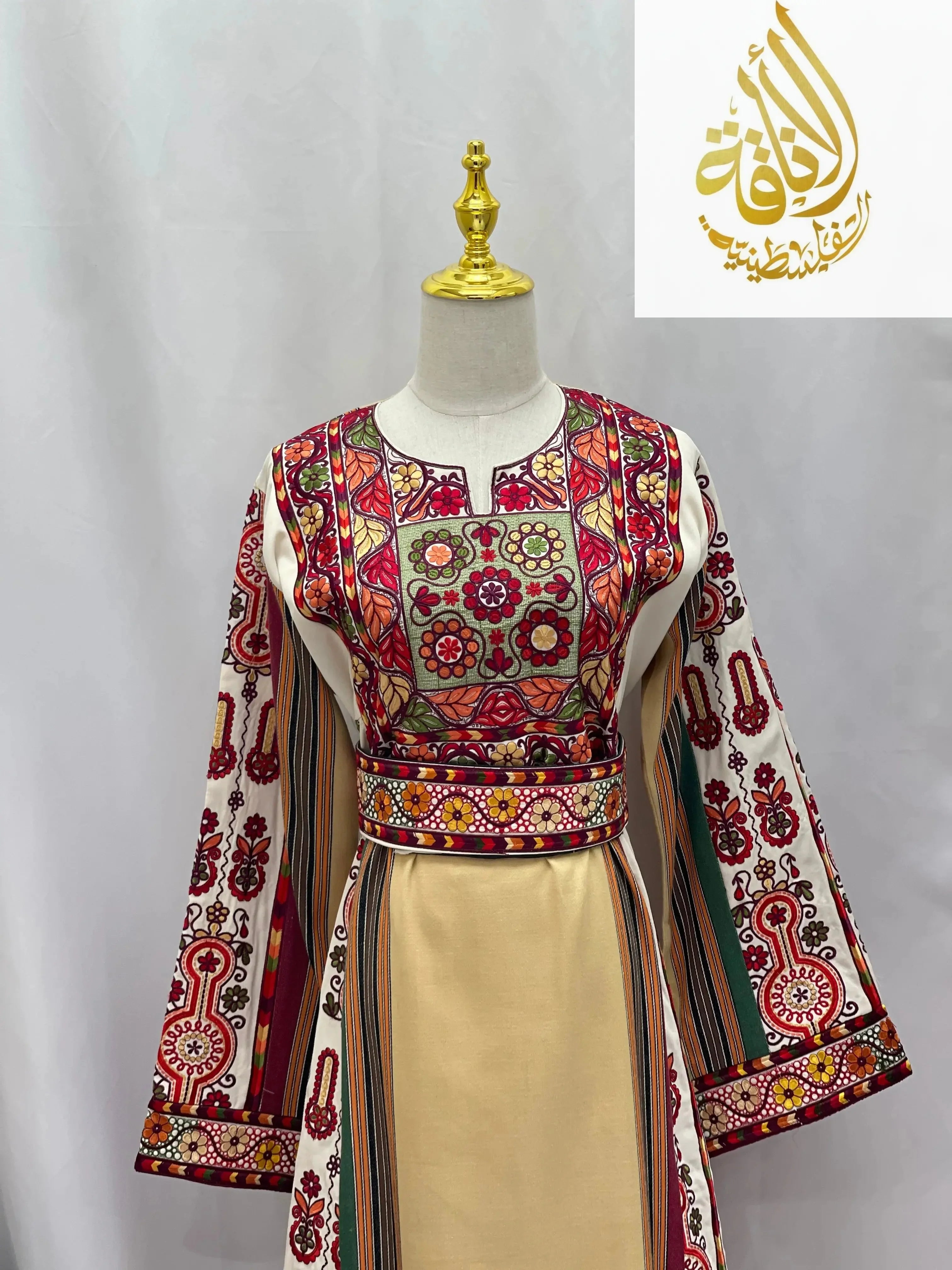 Thoub Al-Majdalwi: Traditional Elegance & Timeless Craftsmanship Palestinian Elegance