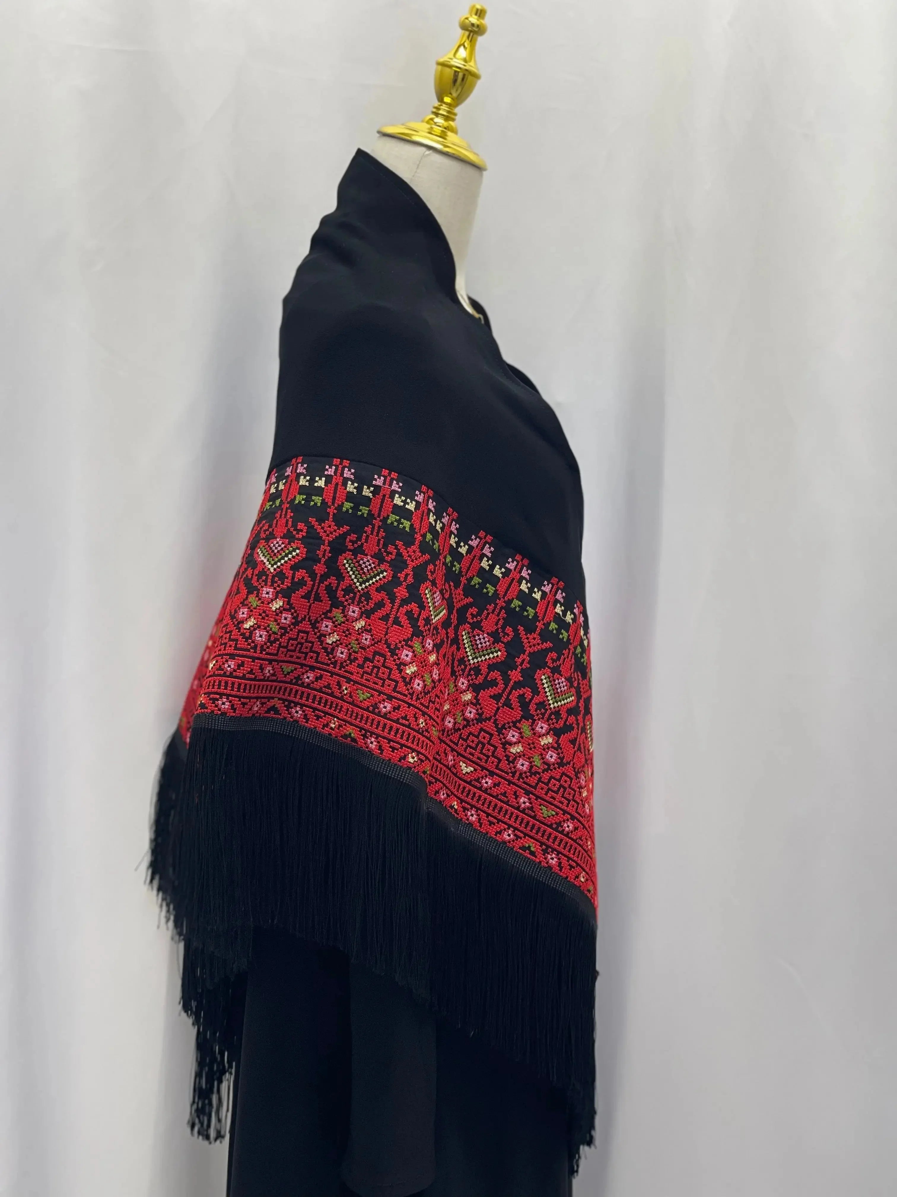 Traditional Palestinian Embroidered Shawl - Elegance & Heritage - Palestinian Elegance
