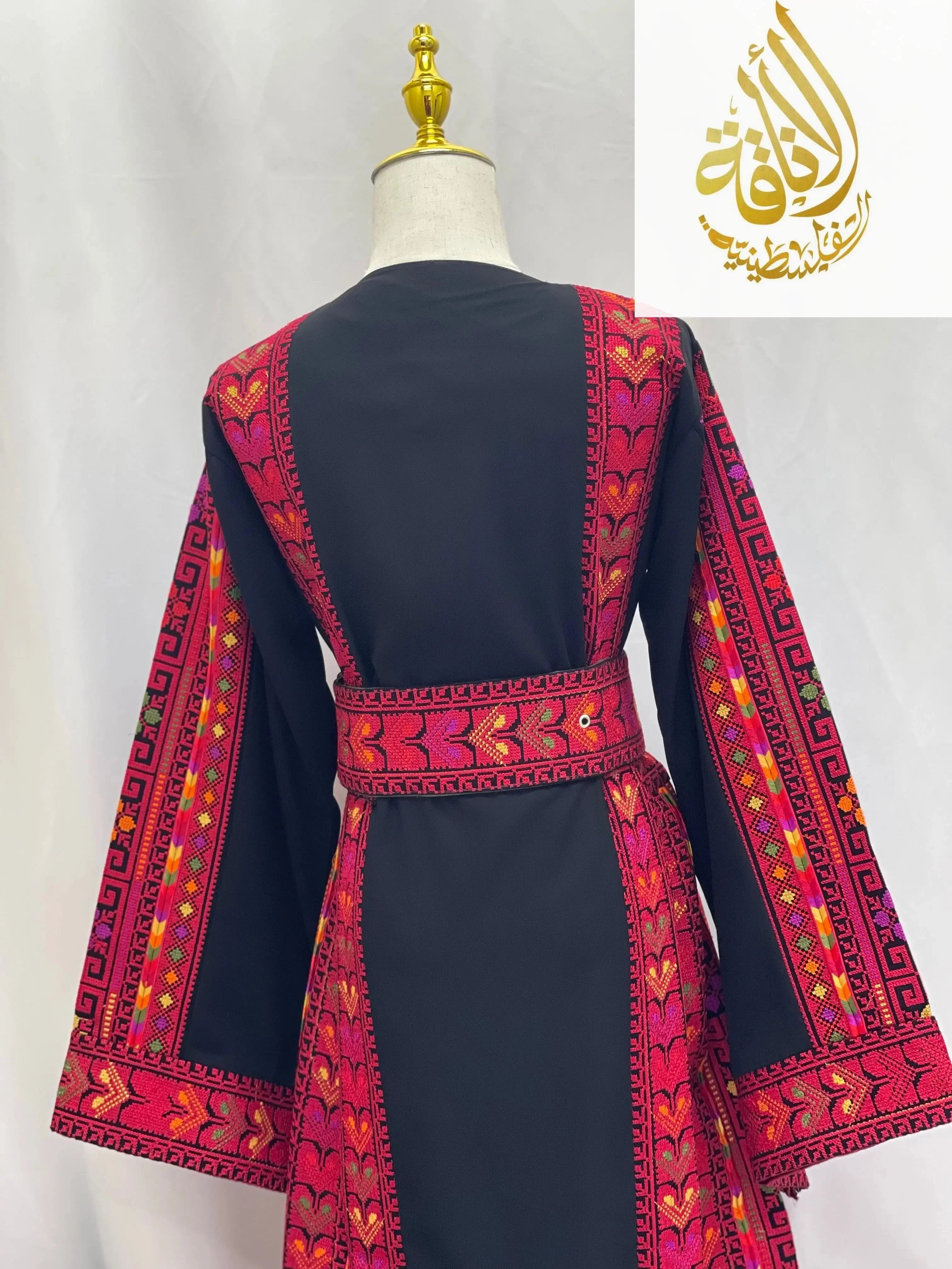 Unique Traditional Embroidered Thoub: Timeless Elegance & Artistry Palestinian Elegance