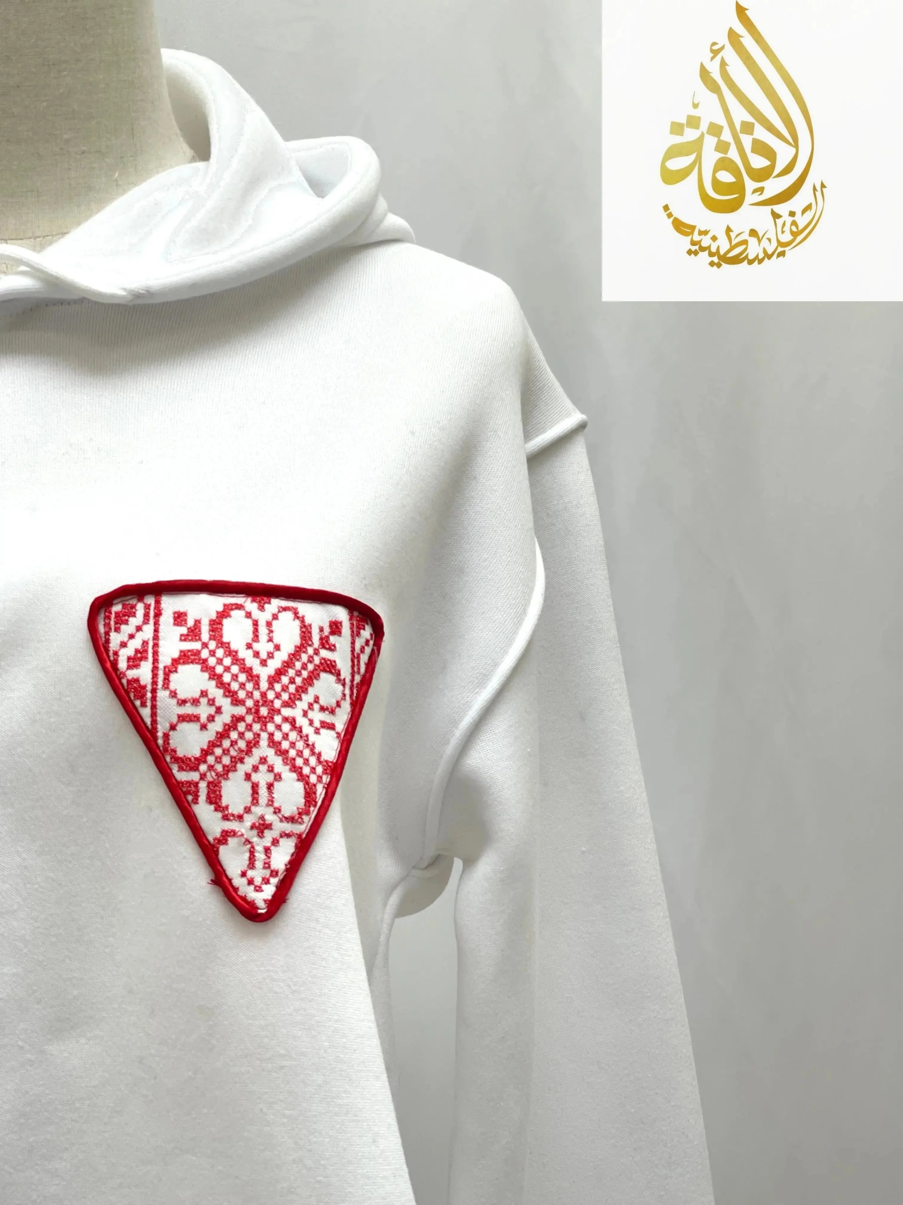White Hoodie with Triangle Tatreez Embroidery - Modern Style Meets Tradition Palestinian Elegance