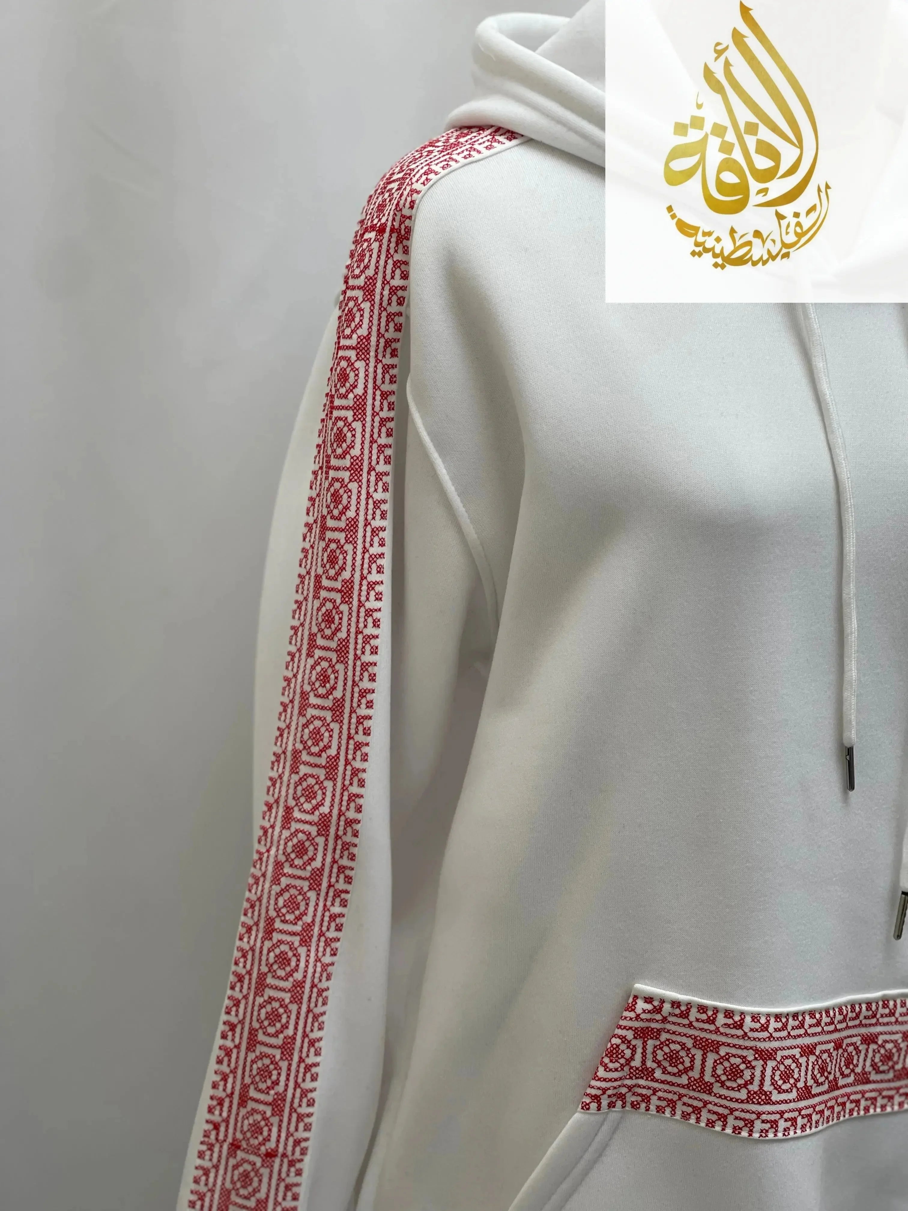 White Tatreez Hoodie A Blend of Tradition and Modern Style Palestinian Elegance