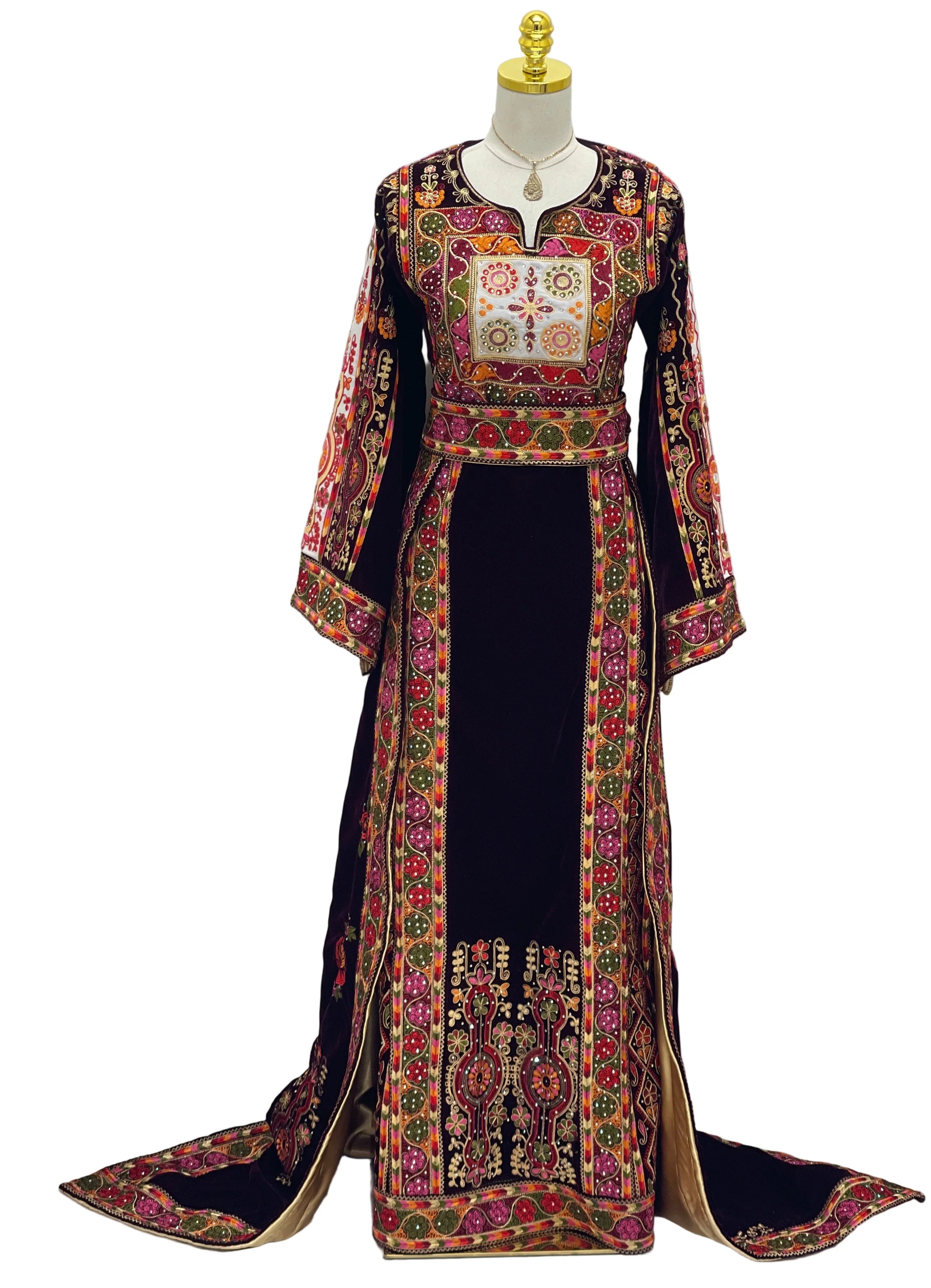 Zahr Al-Turath Velvet Thobe: Offering A Regal and Elegant Heritage-Inspired Look Palestinian Elegance