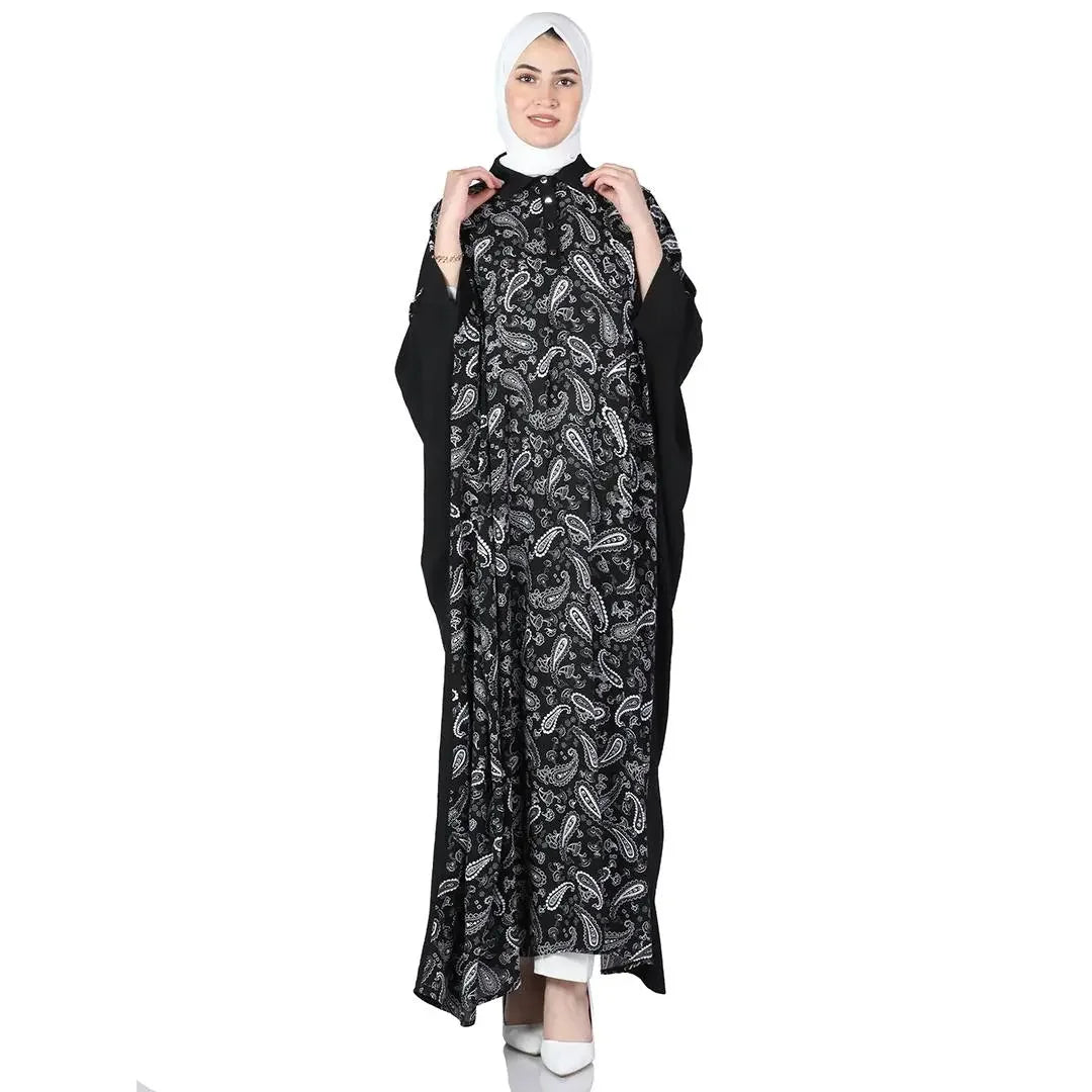 Palestinian Elegance casual bandana abaya dress with black and white paisley pattern and flowing sleeves