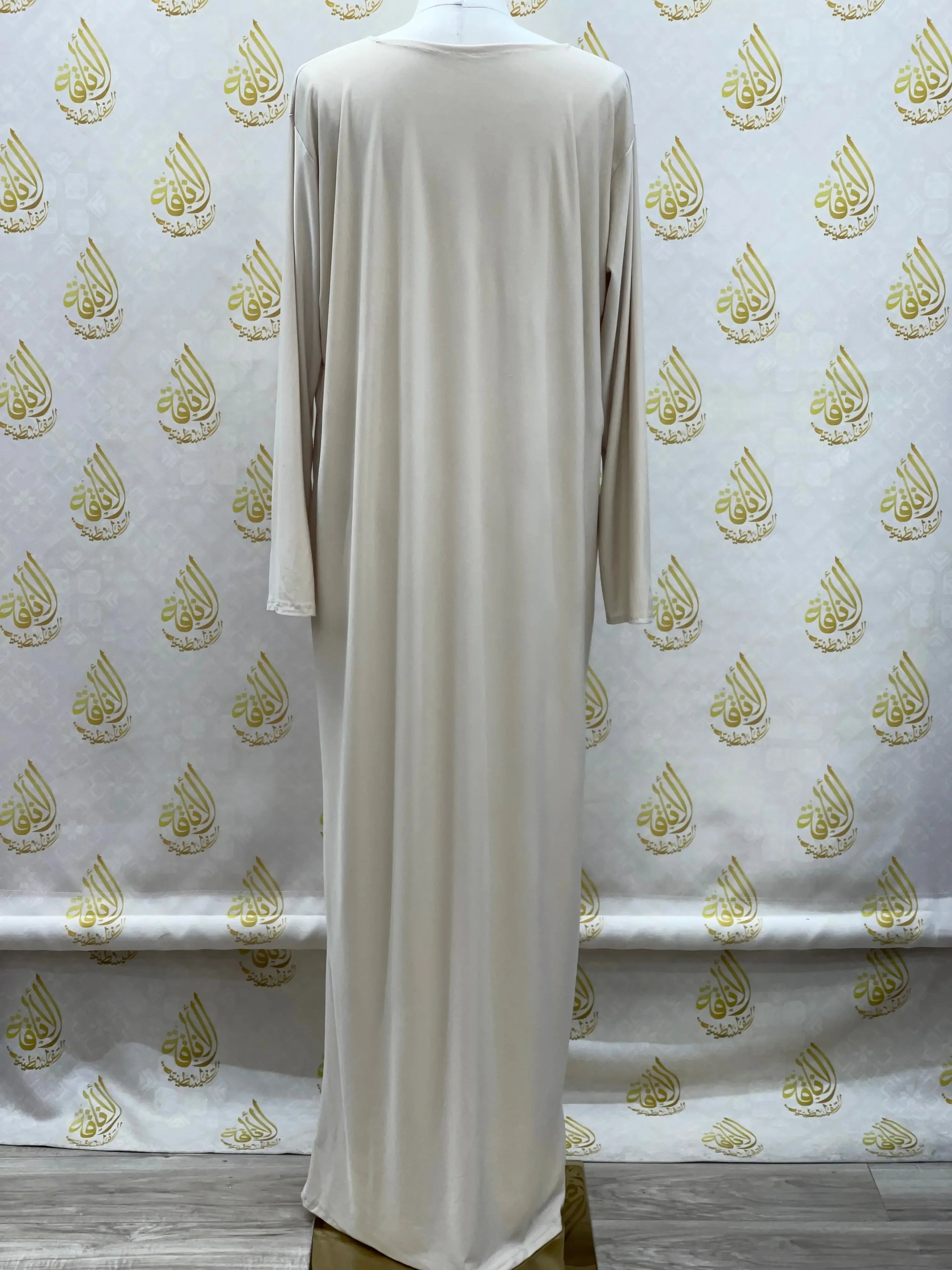 Basic Solid Dress: Versatile Elegance and Everyday Comfort palestinian elegance