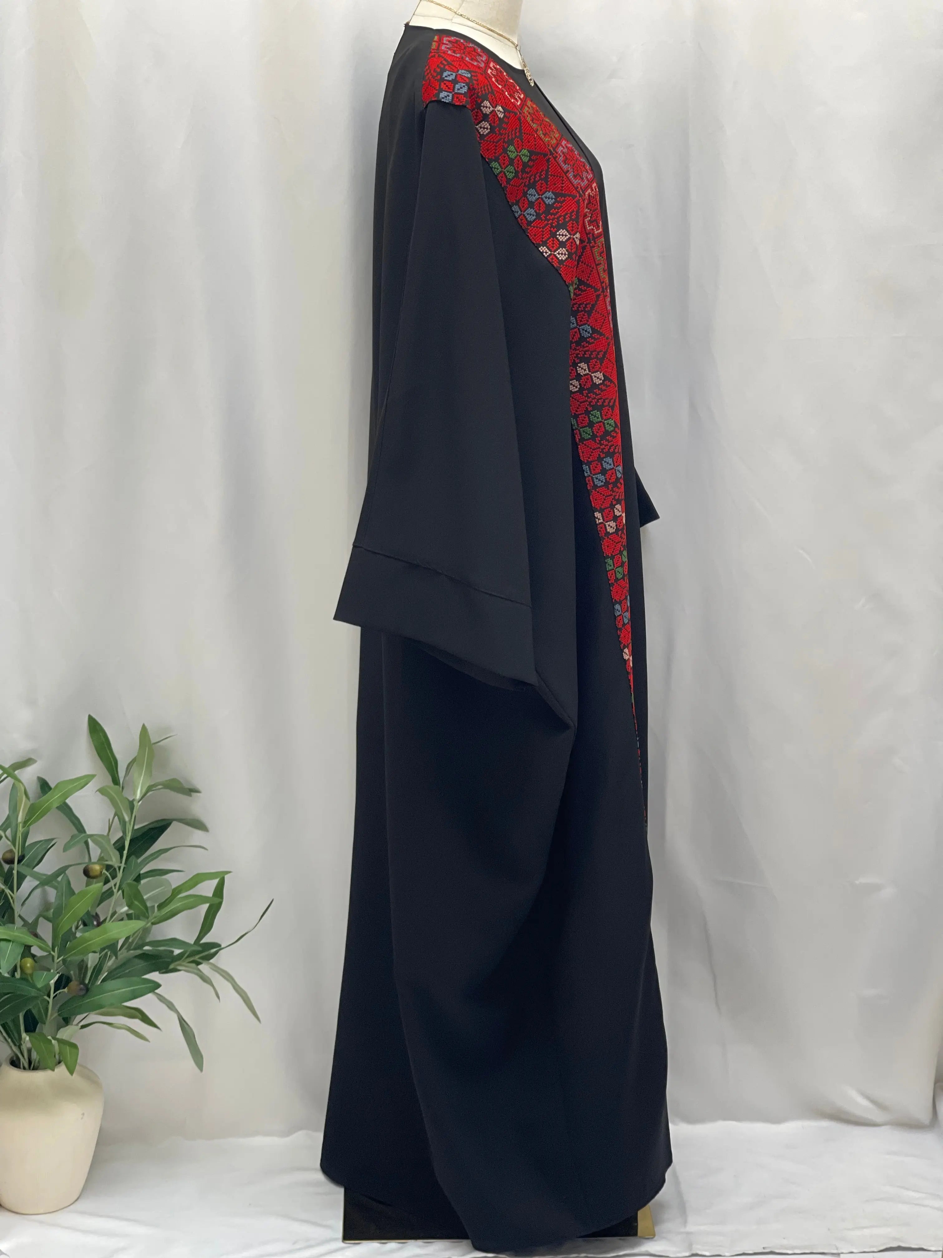 Palestinian Elegance 2-Piece Embroidered Abaya Set Palestinian Elegance
