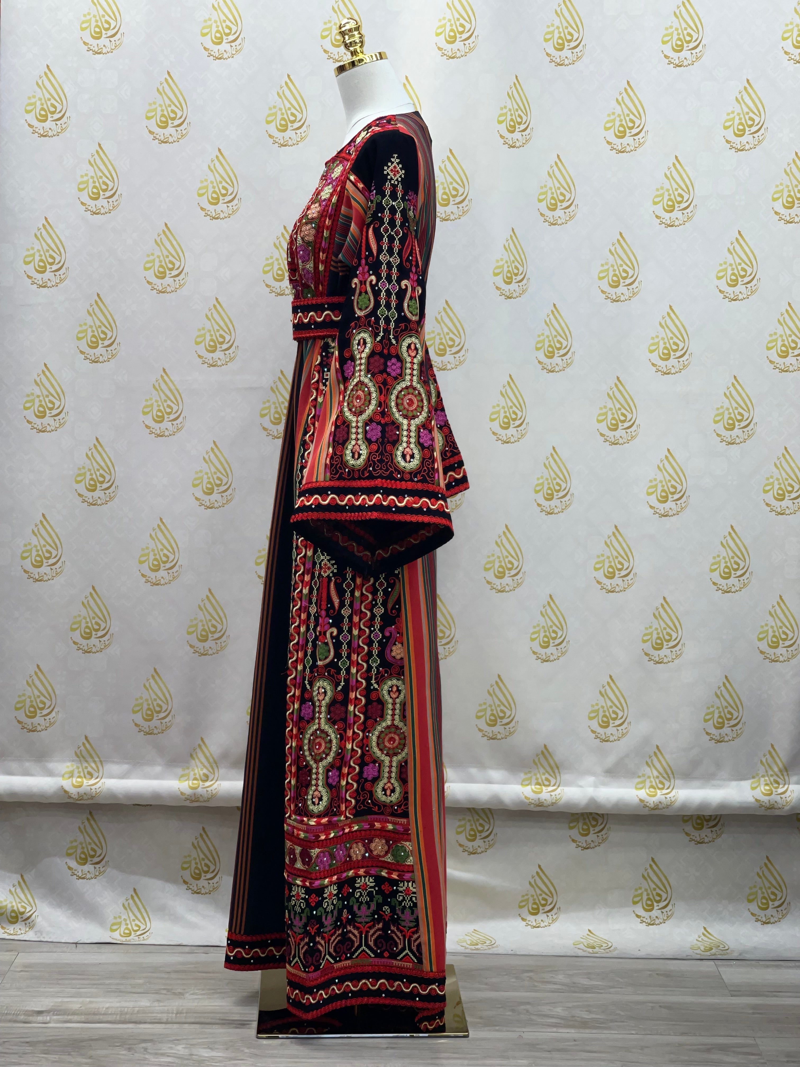 Black Embroidered Majdalwi Palestinian Elegance