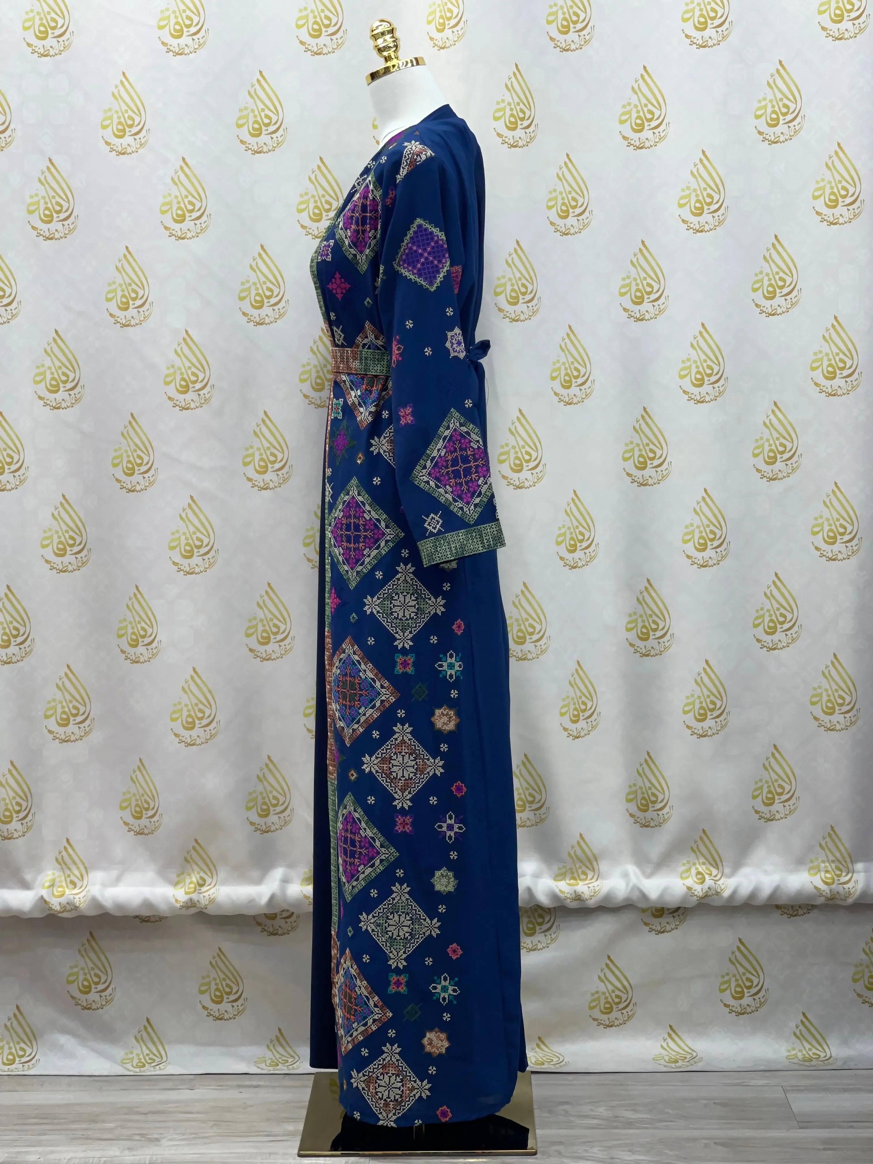 Embroidery Abaya: Traditional Style Meets Modern Elegance - Palestinian Elegance