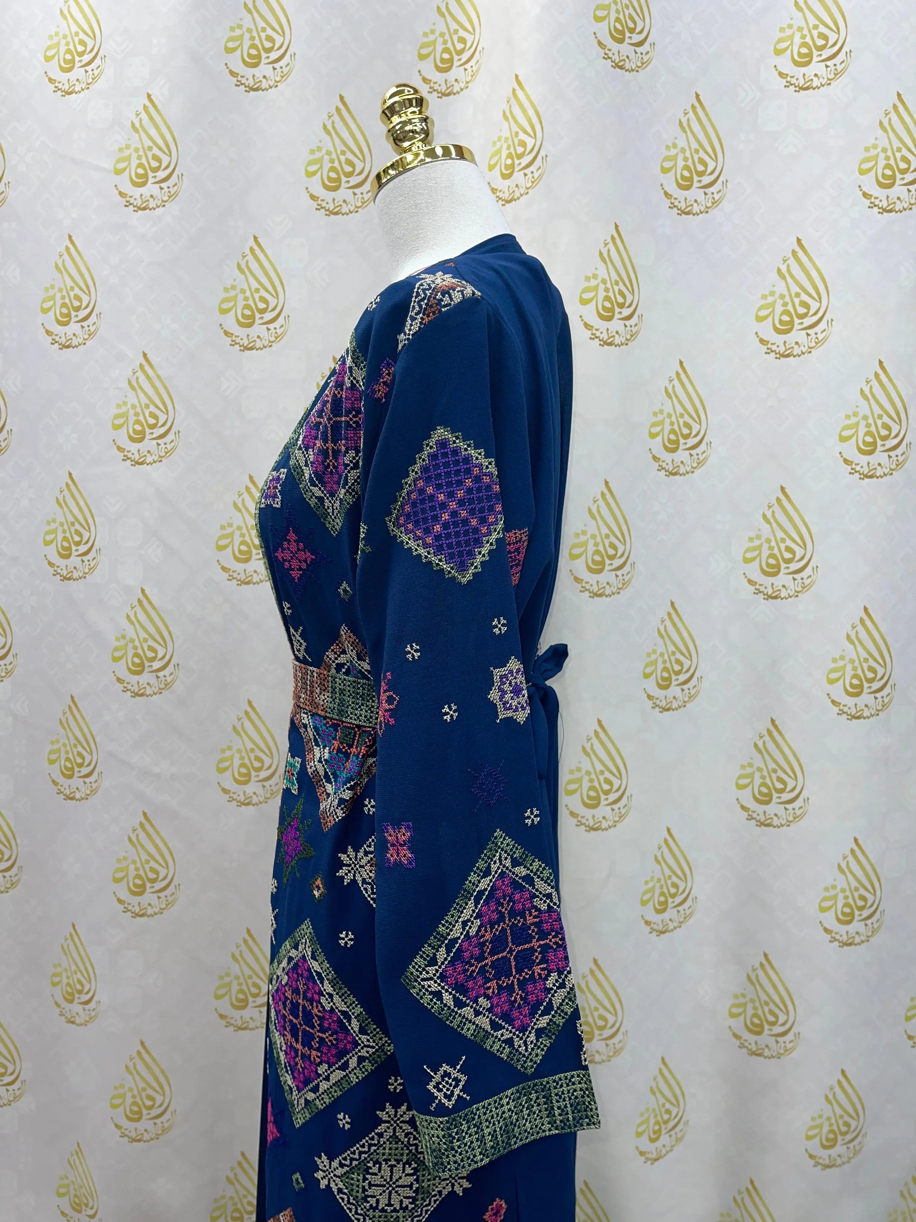 Embroidery Abaya: Traditional Style Meets Modern Elegance - Palestinian Elegance