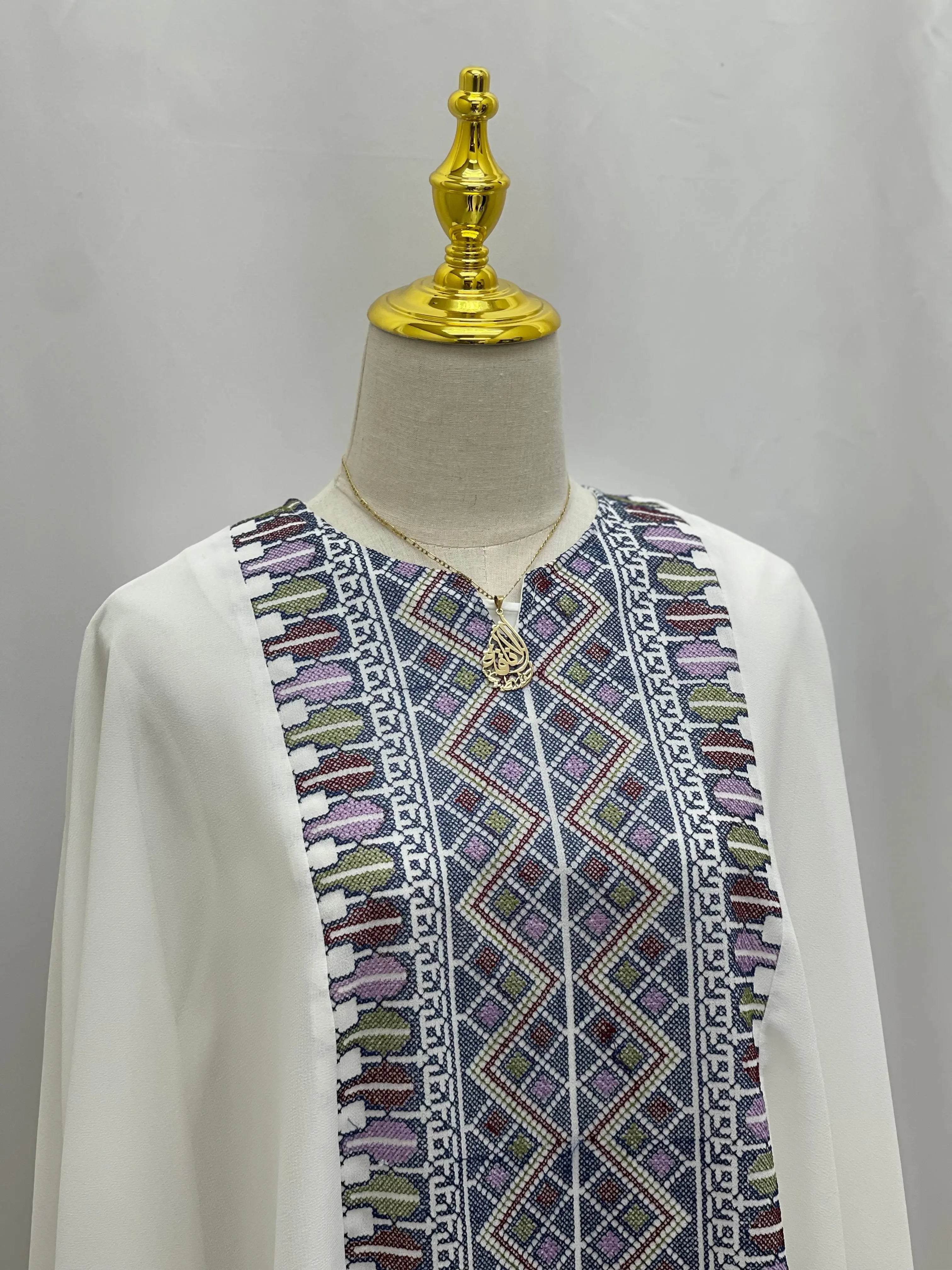 Embroidered FreeSize Cape - Elegant & Versatile Fashion Palestinian Elegance