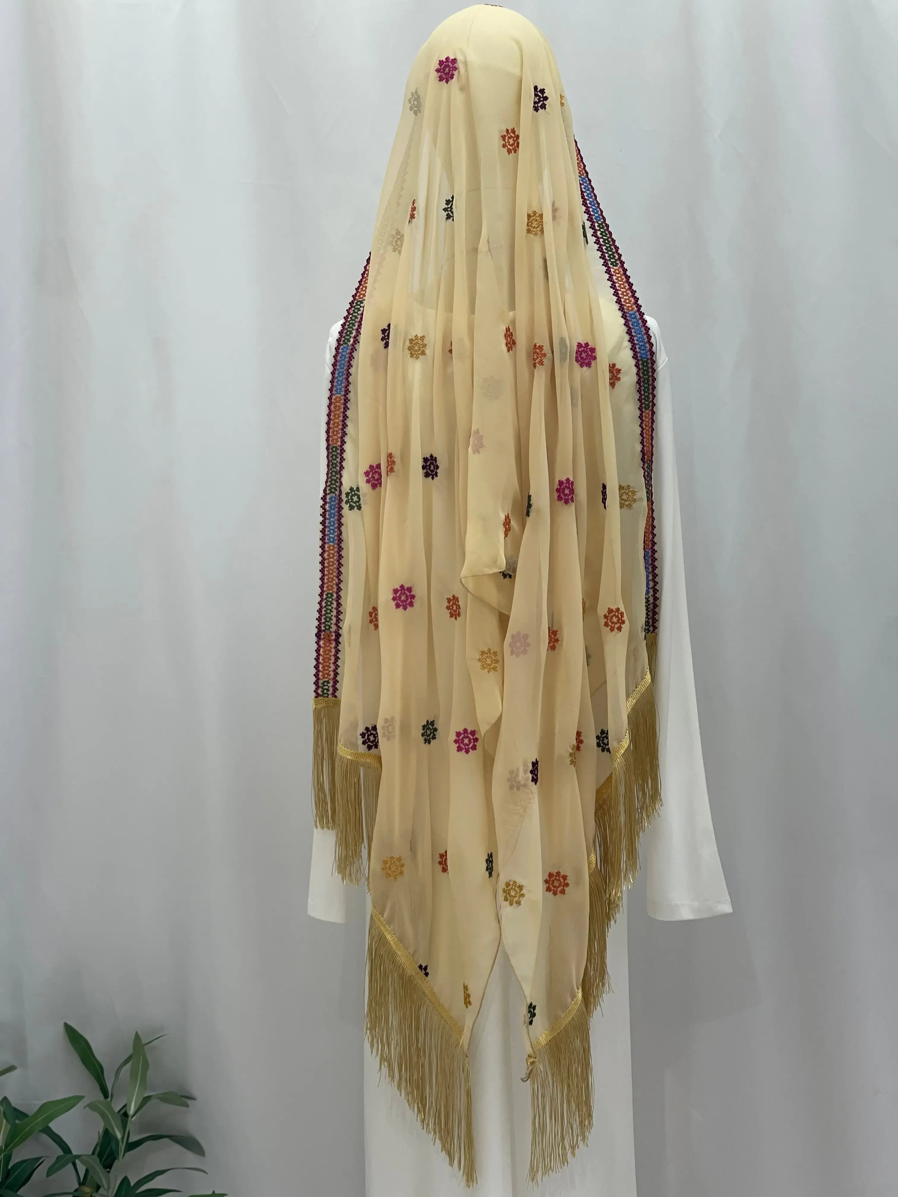 Elegance and Warmth: Embroidered Khirka-Shwal Palestinian Elegance