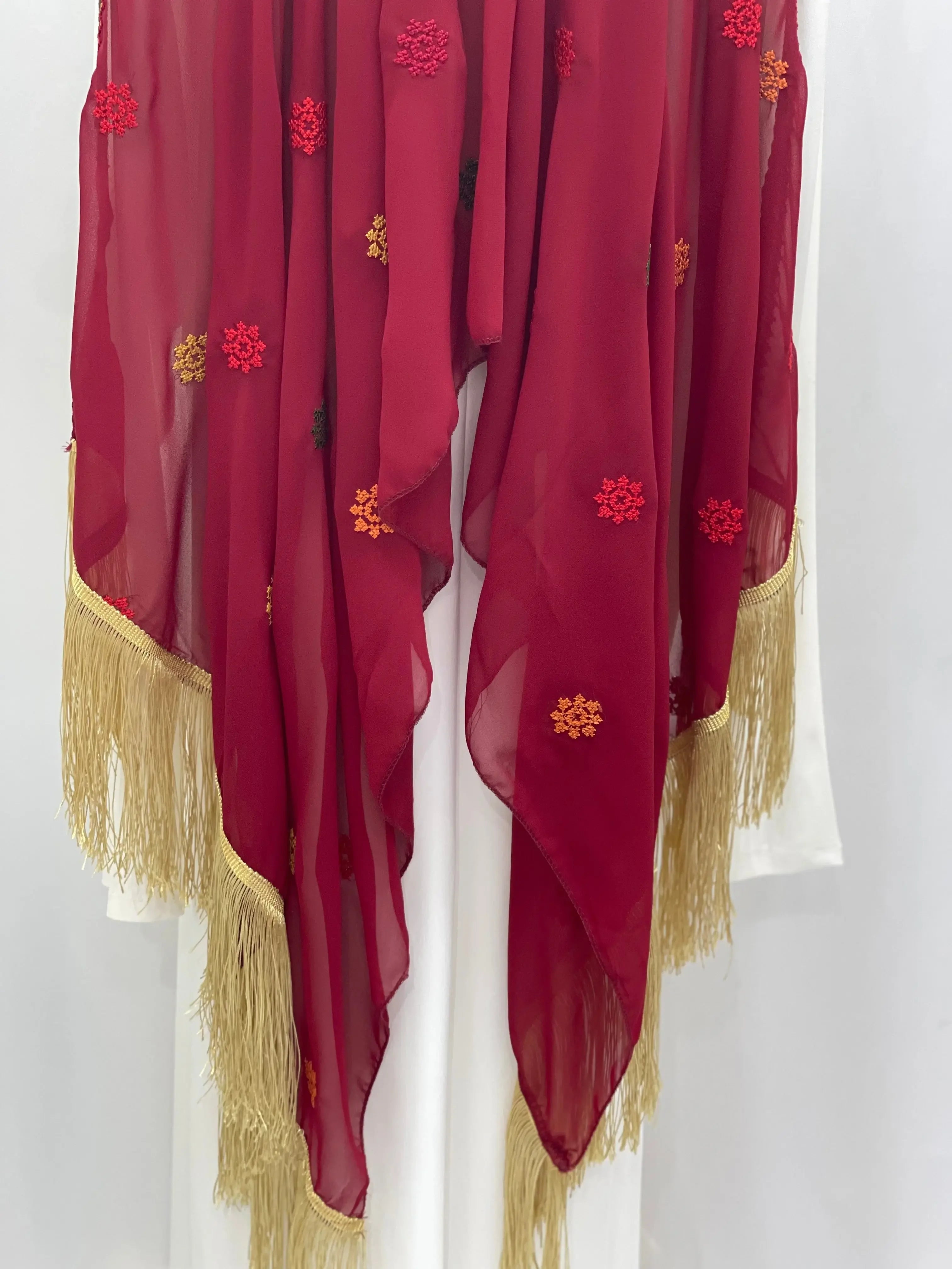 Elegance and Warmth: Embroidered Khirka-Shwal Palestinian Elegance