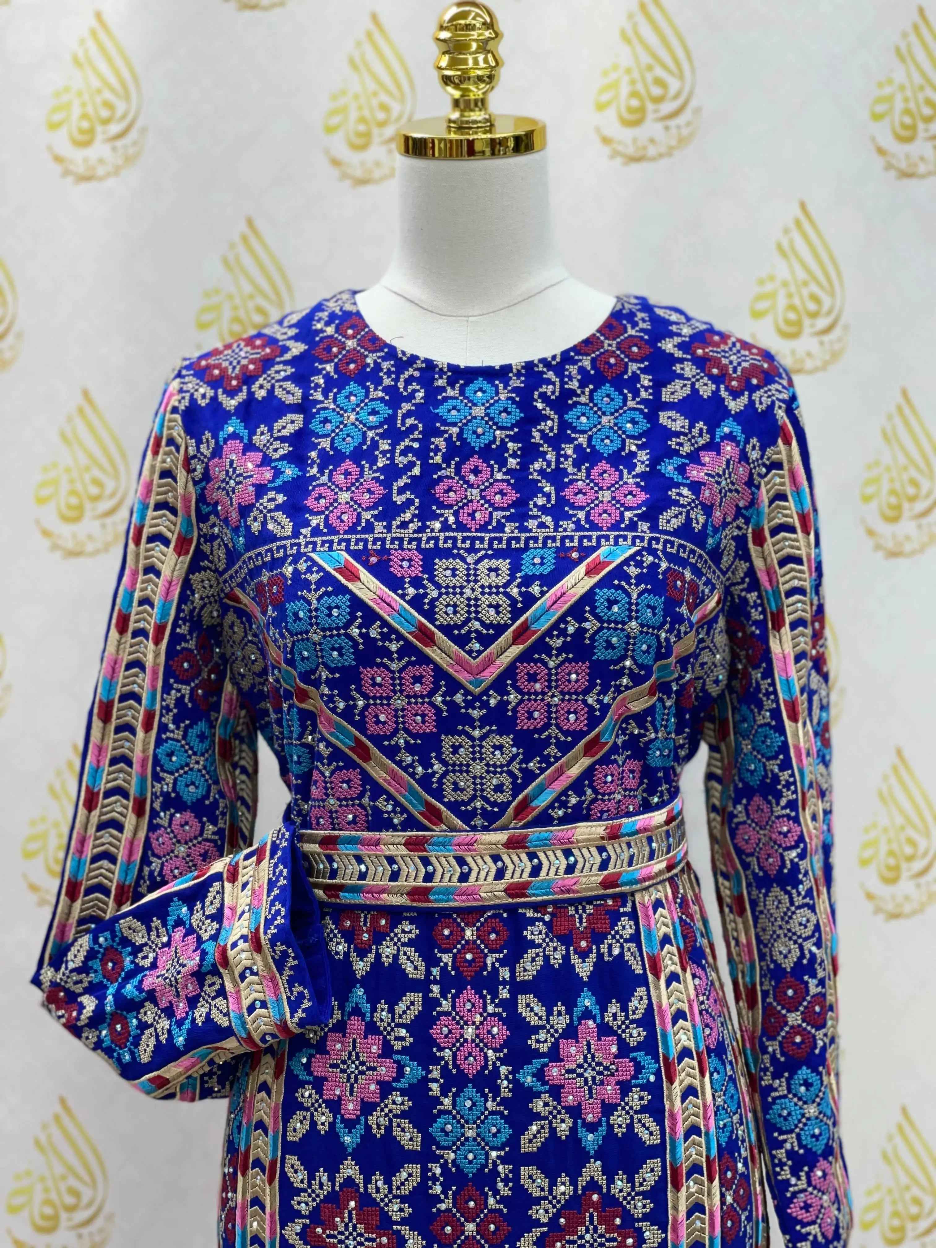 Embroidered Mermaid Thoub Dress For Women - Palestinian Elegance