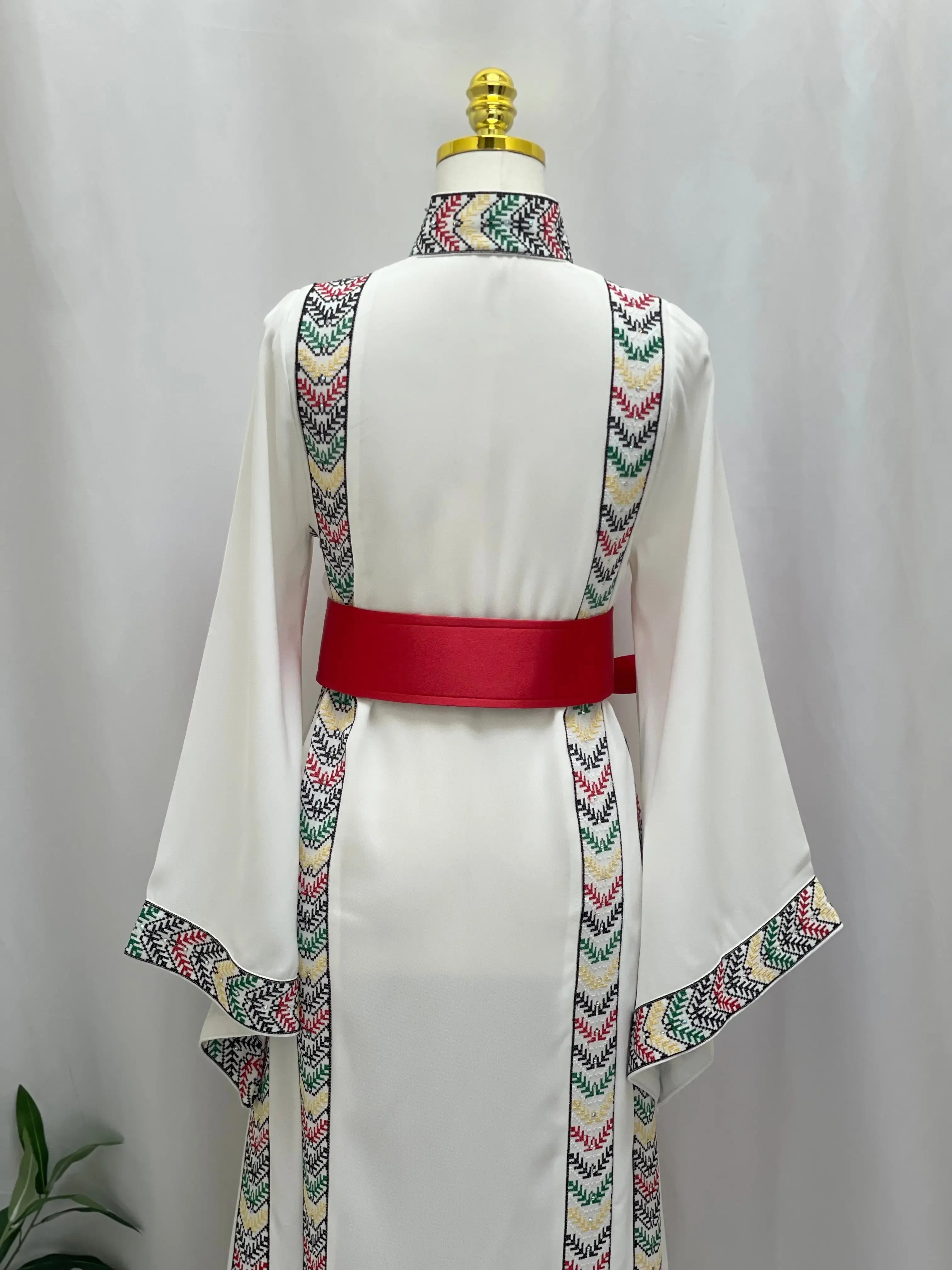Embroidered Unique Thoub - A Masterpiece of Tradition and Elegance Palestinian Elegance