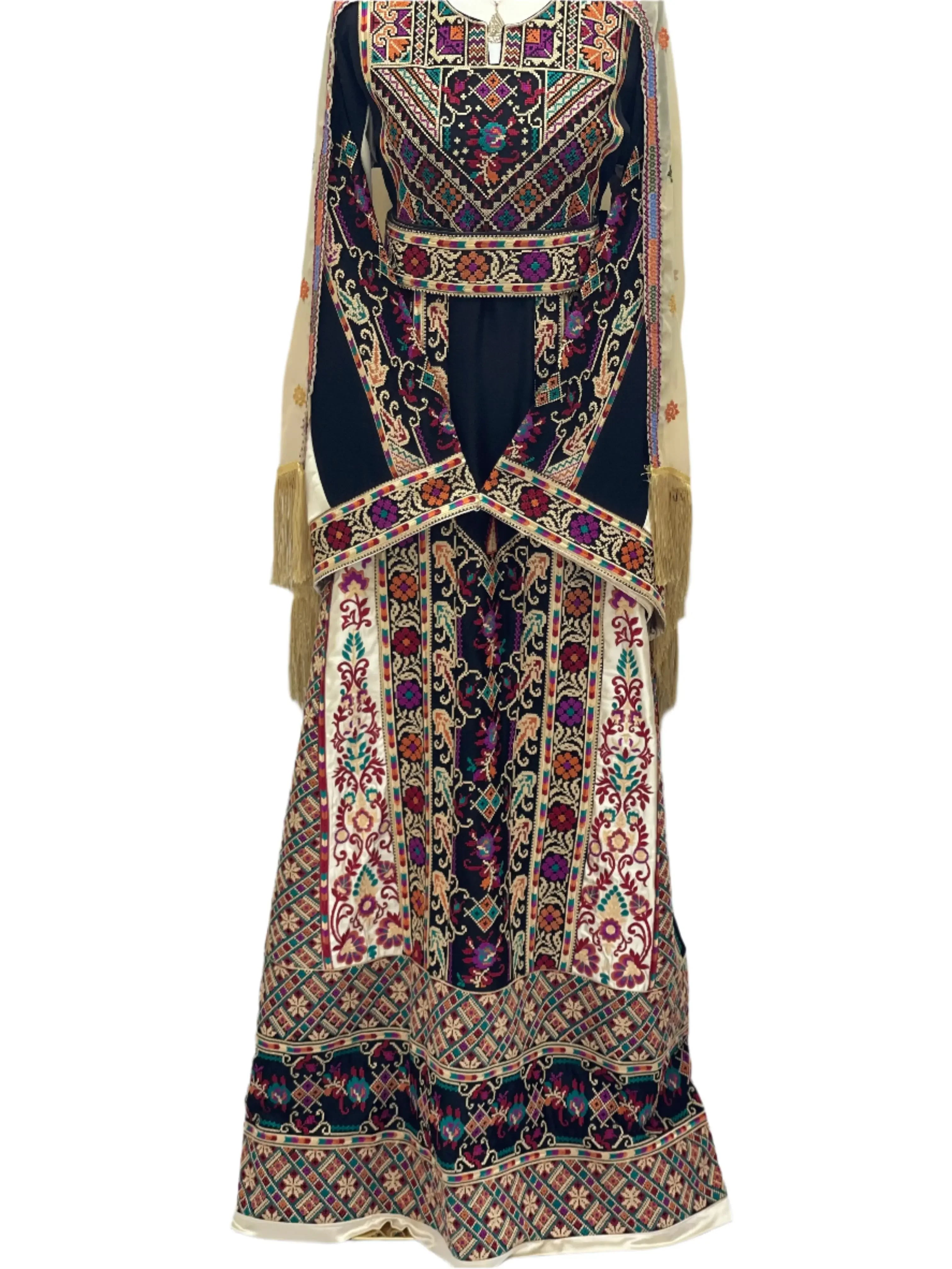 Timeless Elegance: New Black High Quality Embroidered Thoub Palestinian Elegance