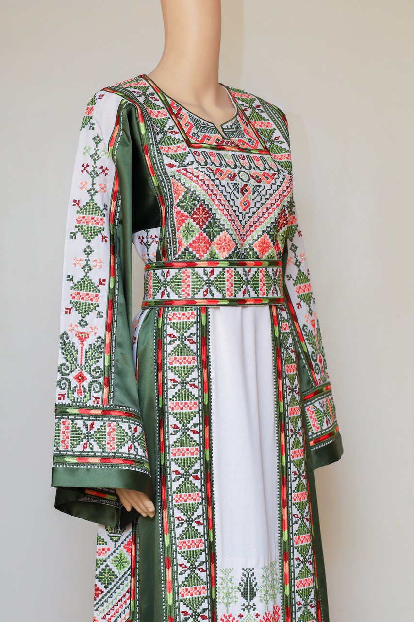 New Embroidered Thoub Palestinian Elegance