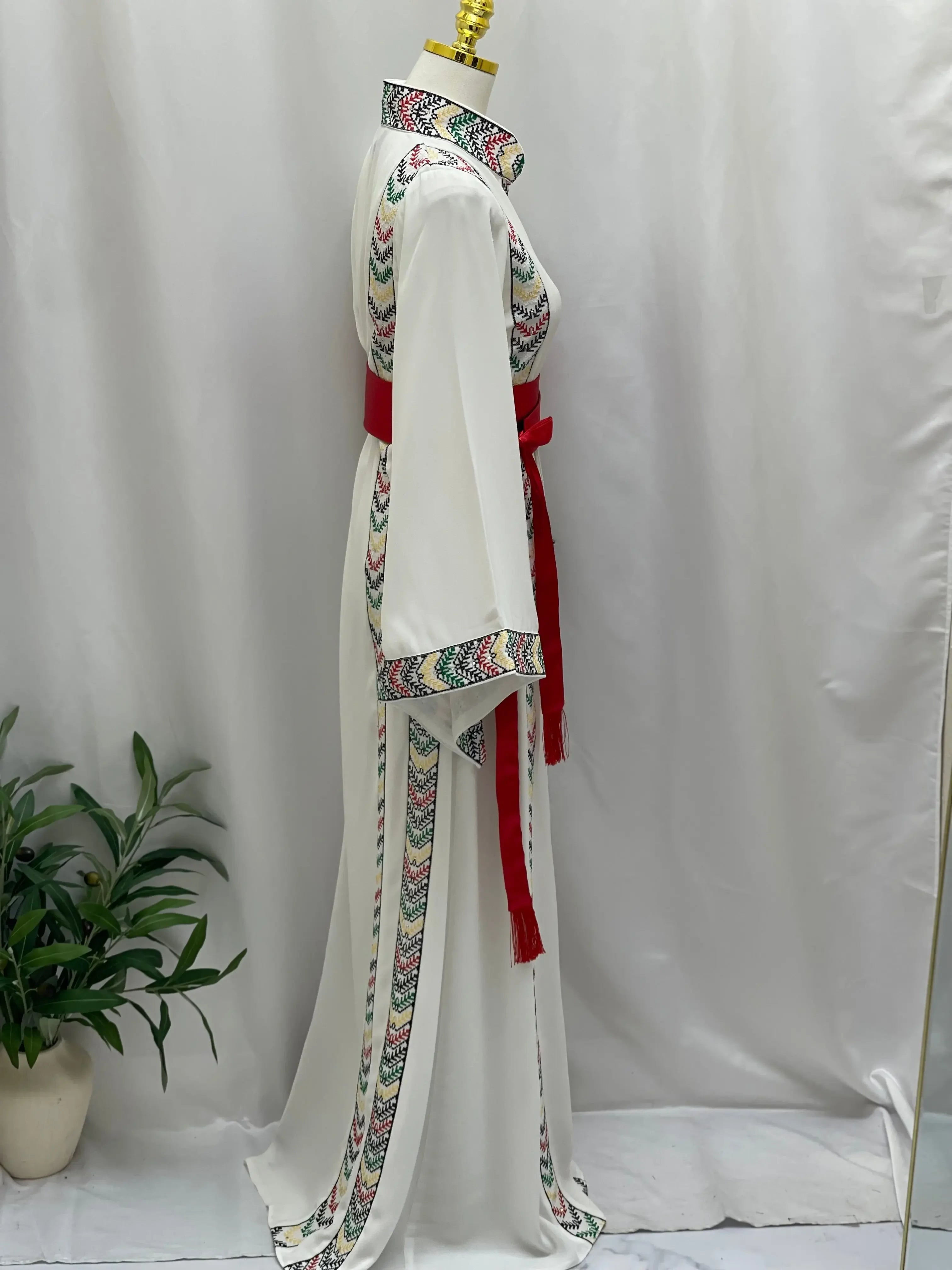 Embroidered Unique Thoub - A Masterpiece of Tradition and Elegance Palestinian Elegance